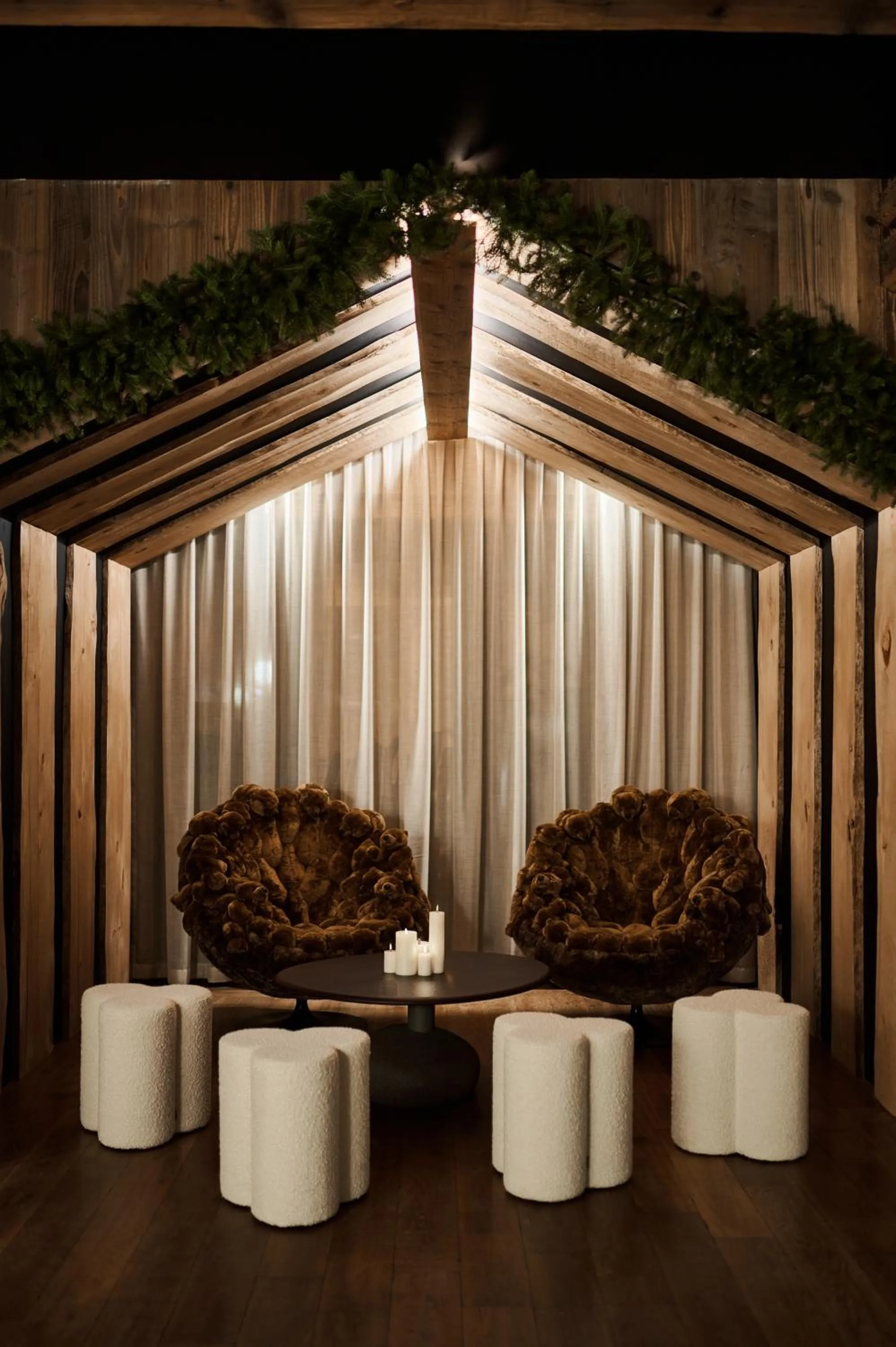 Lobby or reception in Les Suites – Maison Bouvier