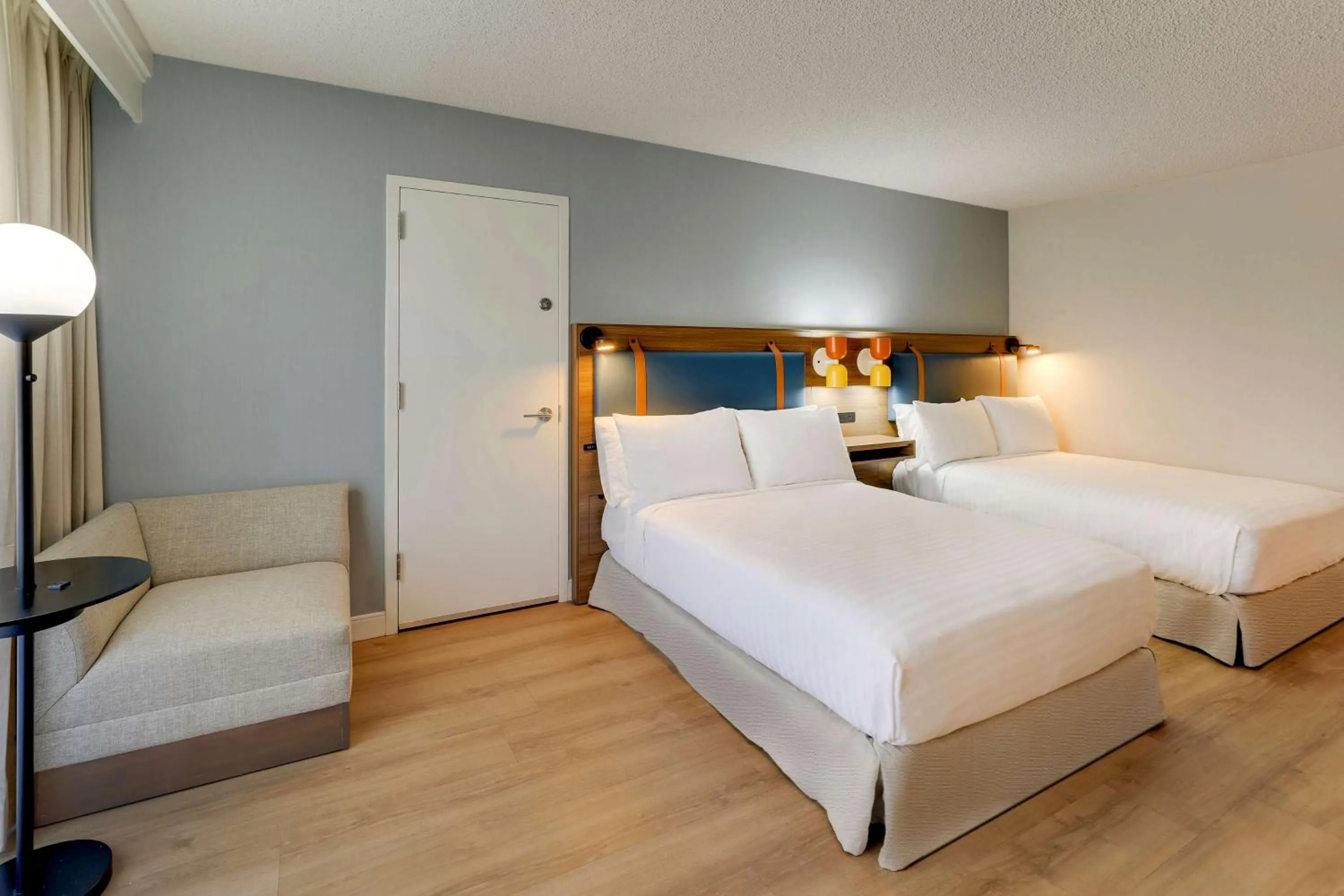 Bedroom, Bed in Sonesta Select Scottsdale at Mayo Clinic Campus