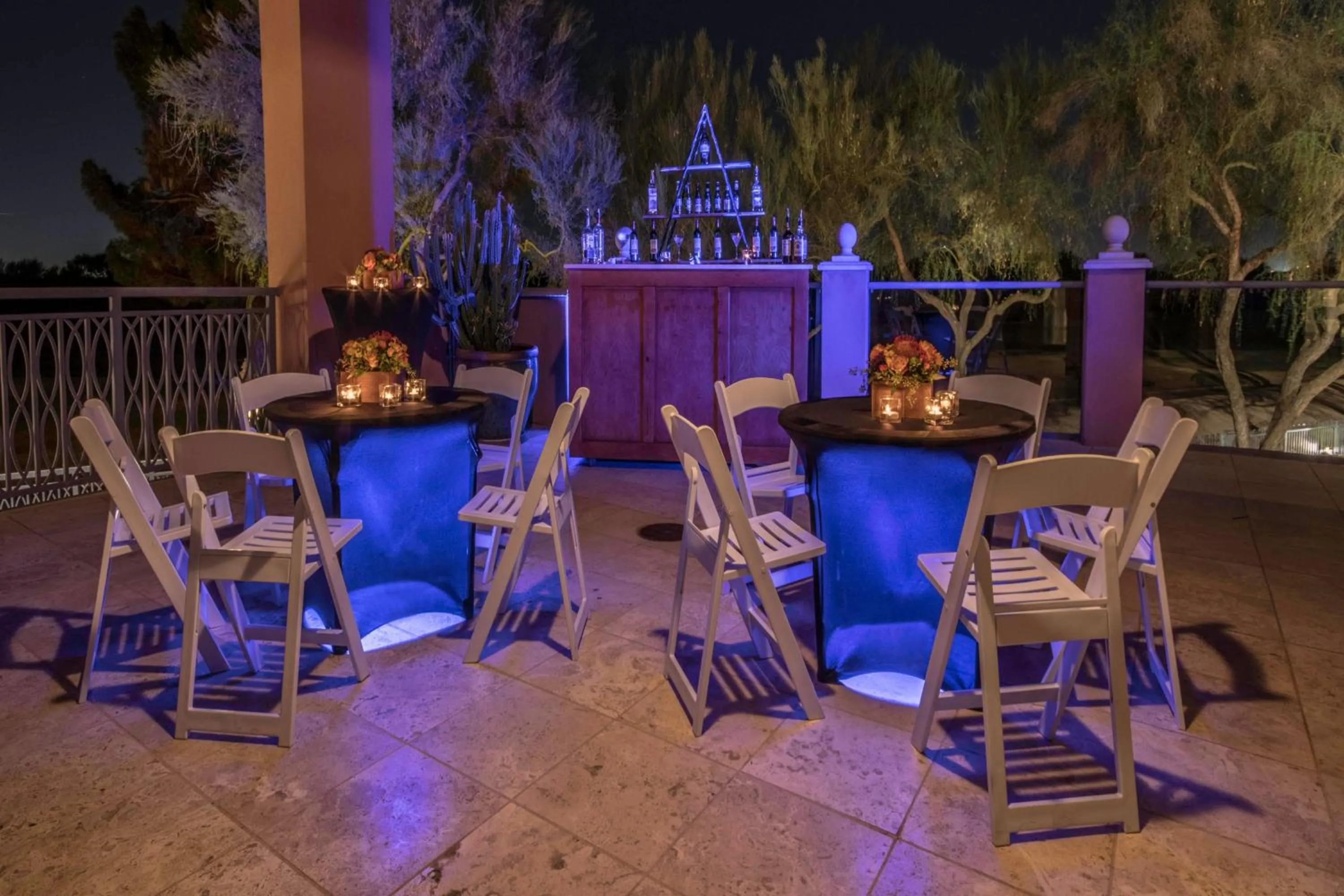 Lounge or bar in Scottsdale Marriott at McDowell Mountains