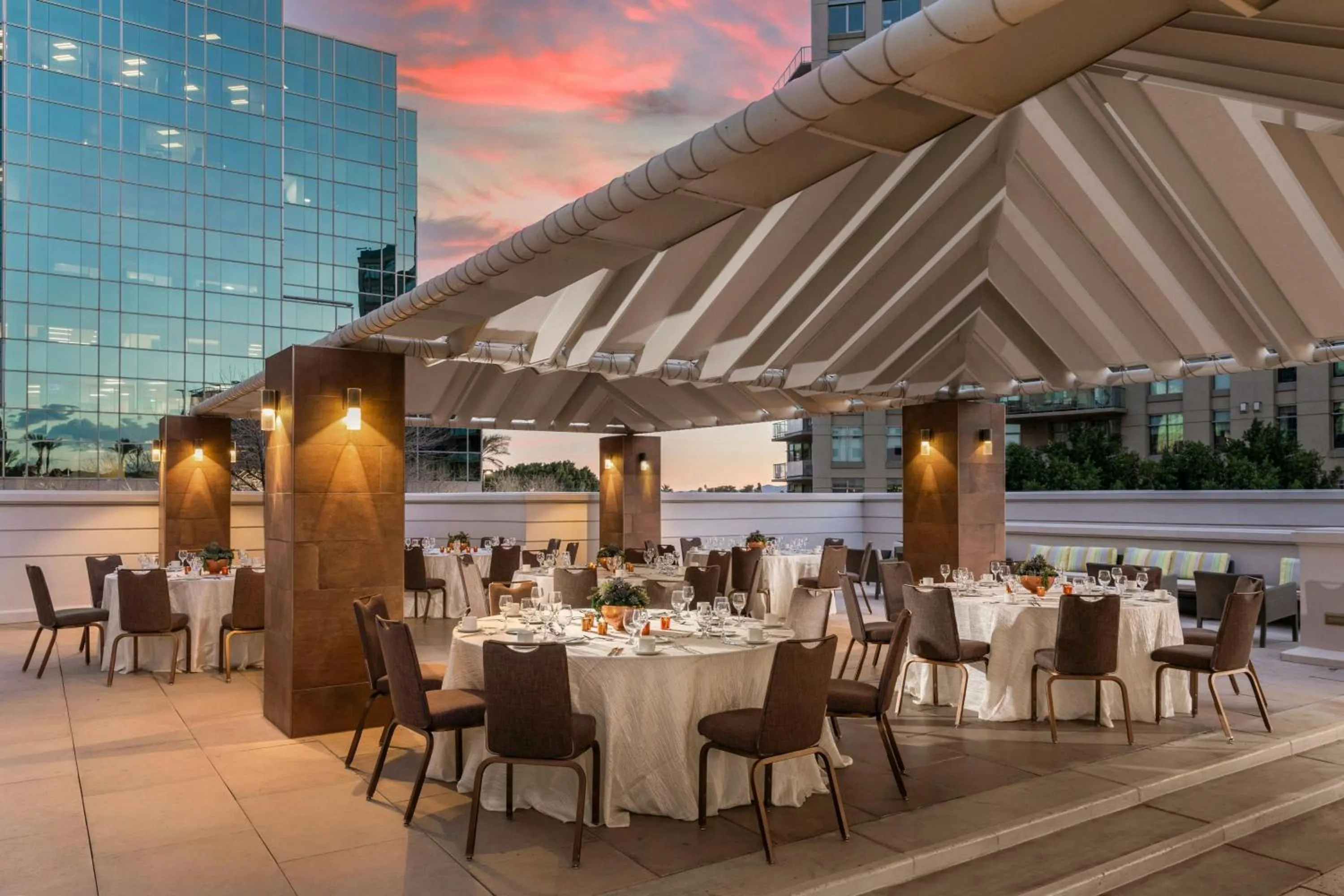 Meeting/conference room in The Camby, Autograph Collection