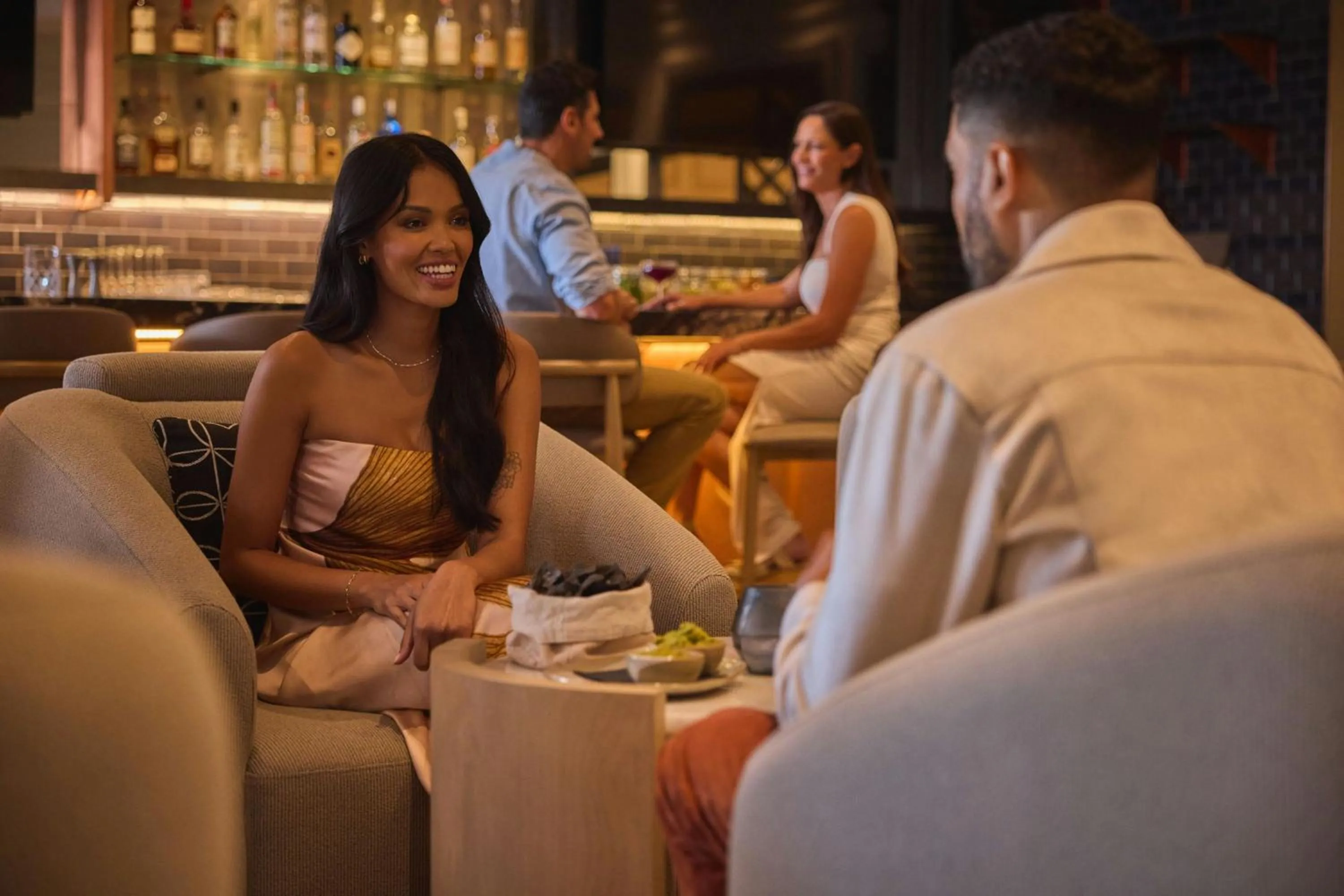 Lounge or bar in The Camby, Autograph Collection