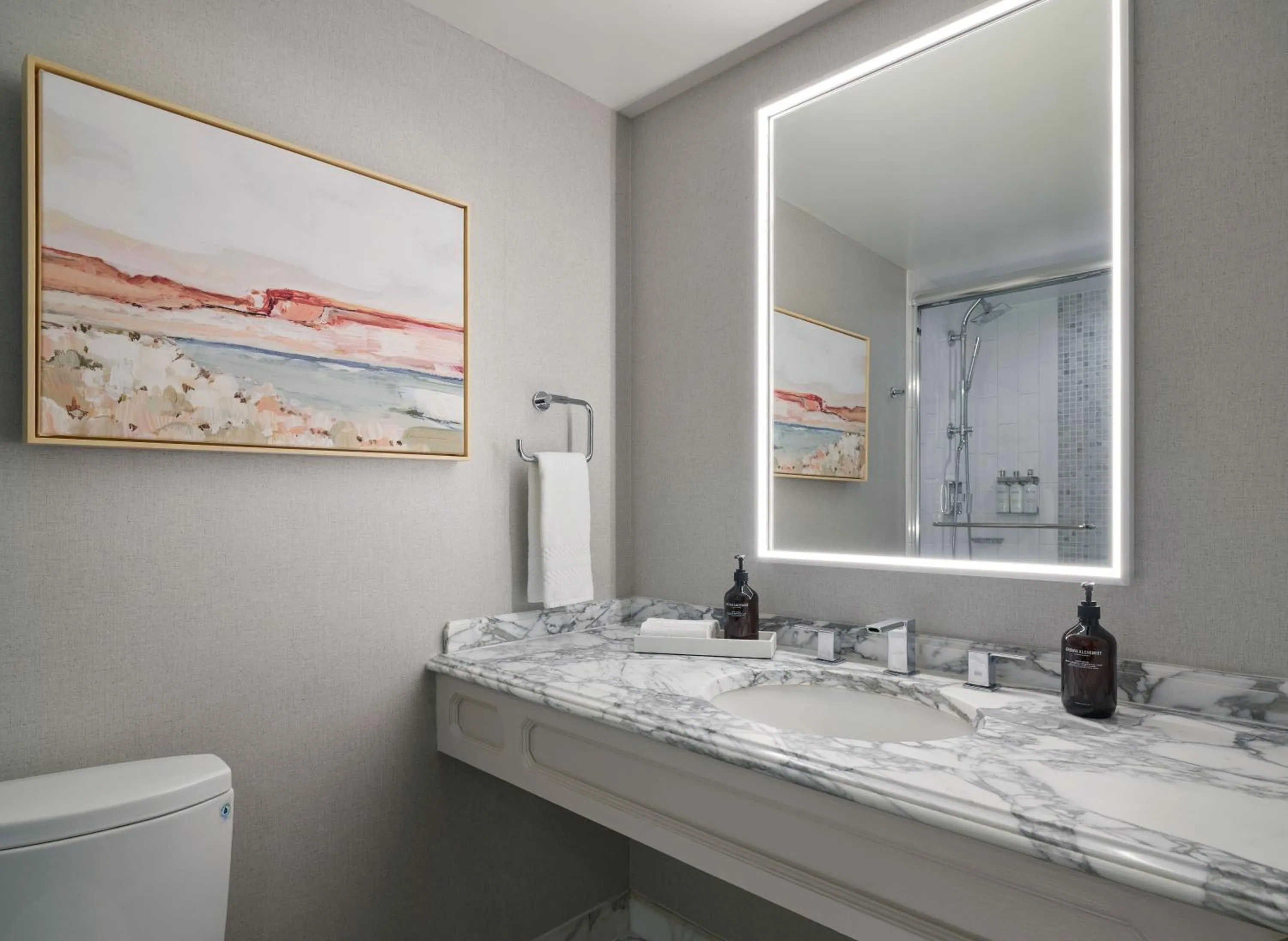 Bathroom in The Camby, Autograph Collection