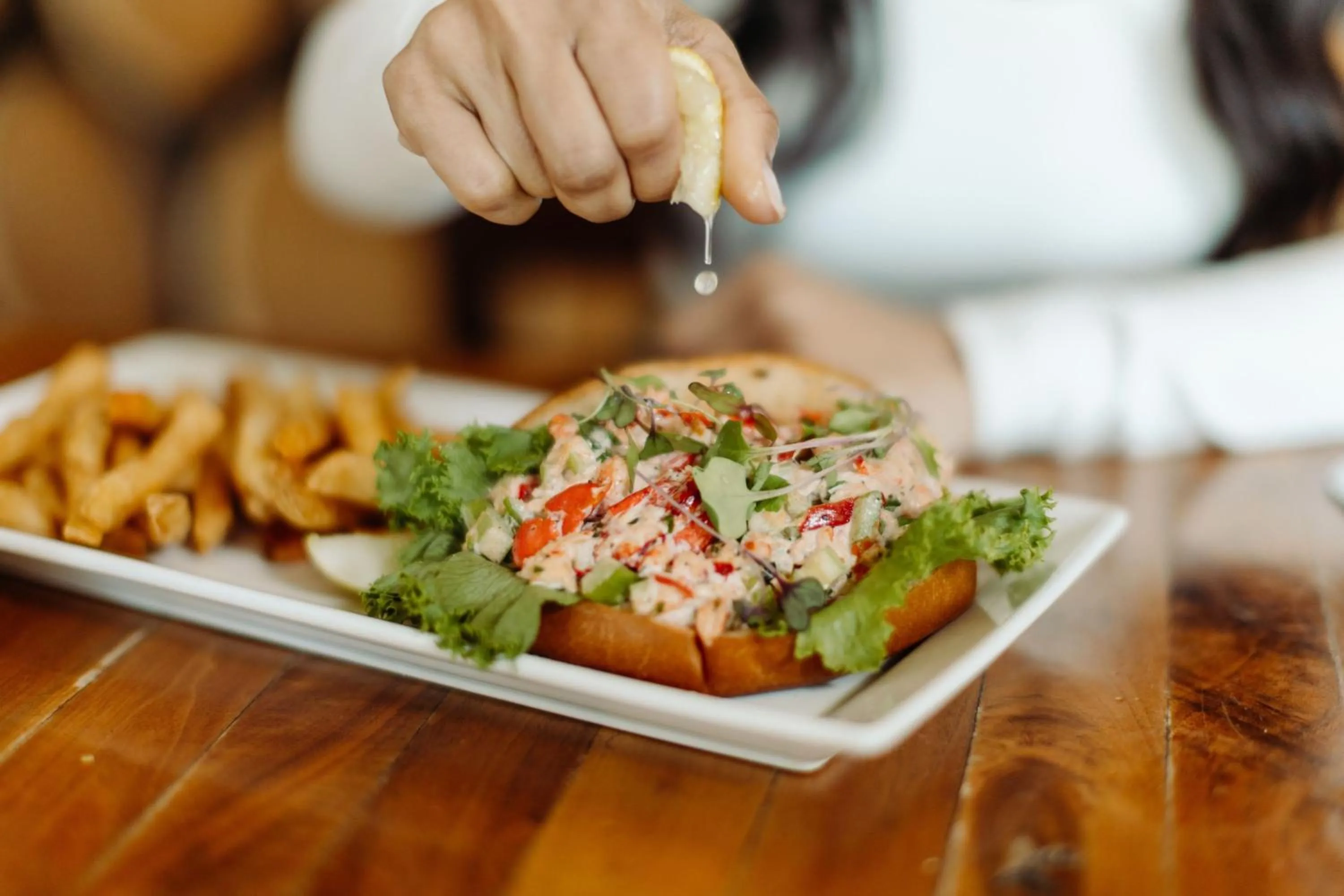 Lounge or bar in Newport Marriott Hotel & Spa