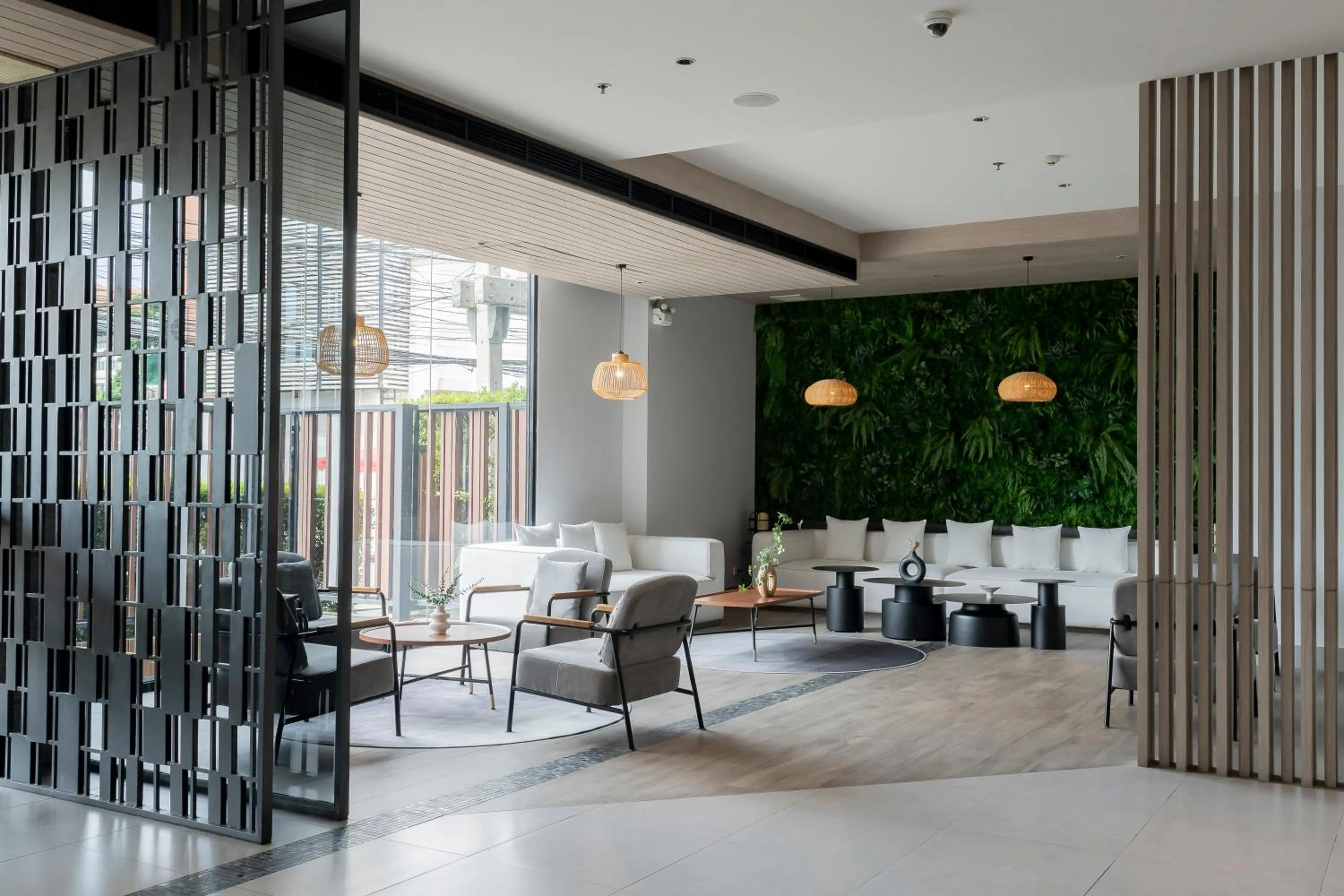 Lobby or reception in Arden Hotel and Residence by At Mind