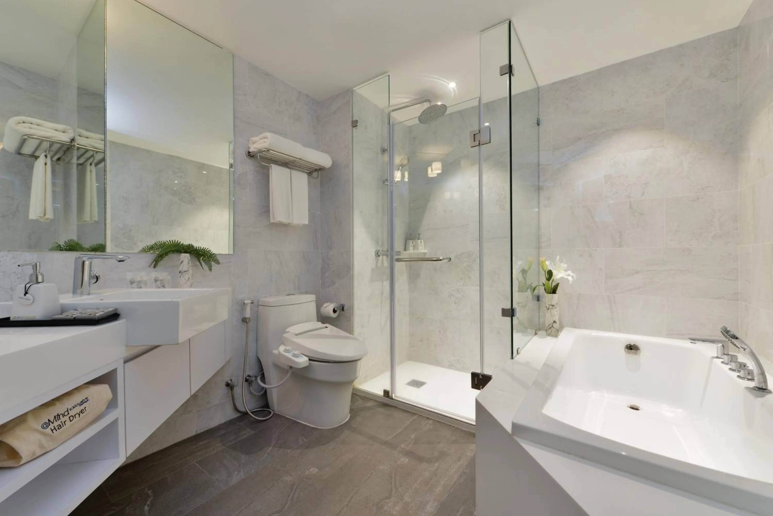 Bathroom in Arden Hotel and Residence by At Mind