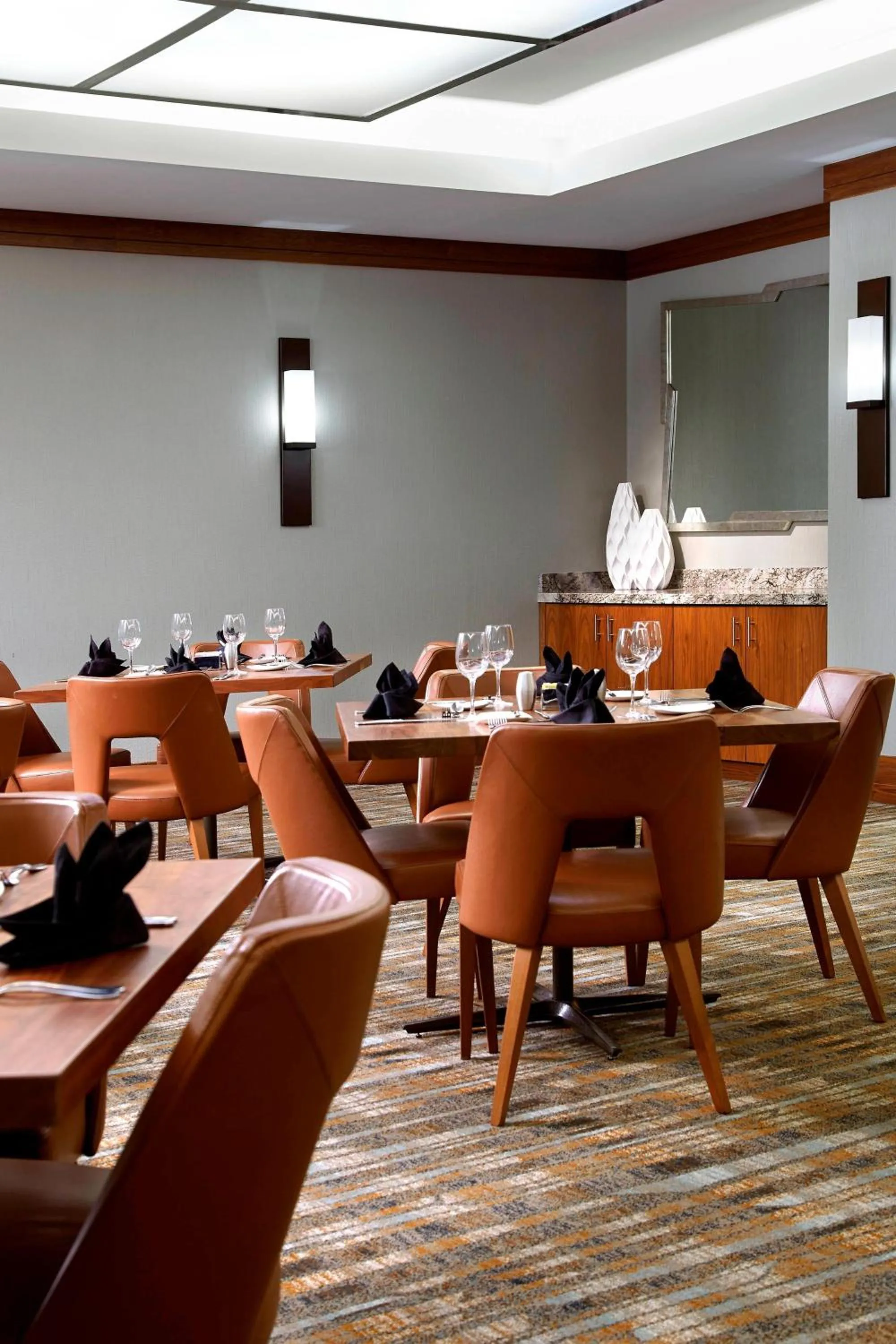 Restaurant/places to eat in Raleigh Marriott Crabtree Valley