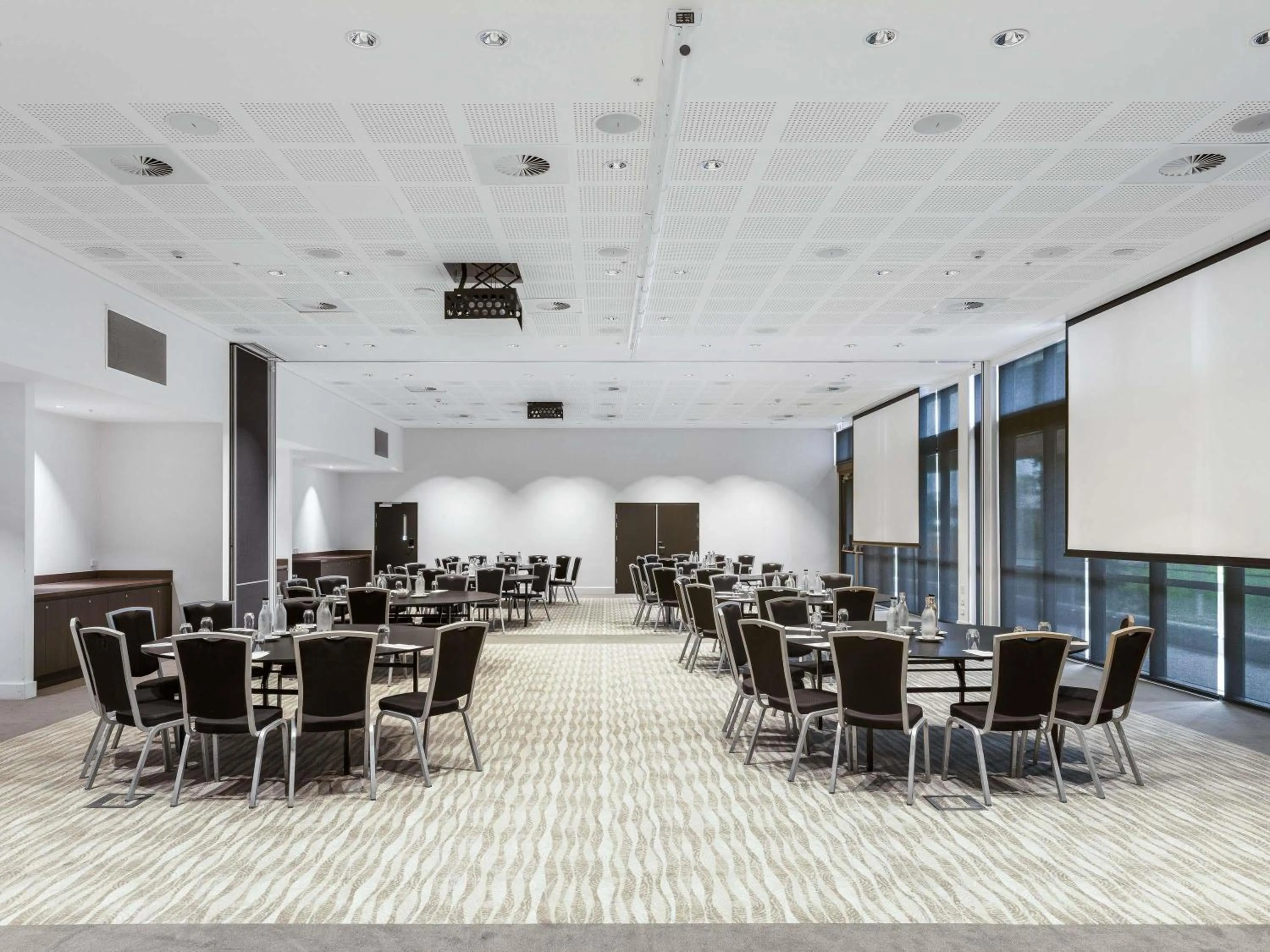 Meeting/conference room in Pullman Brisbane Airport