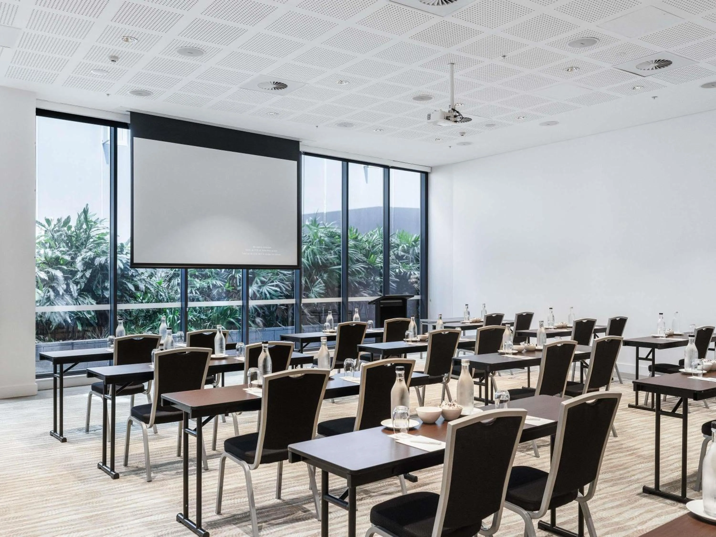 Meeting/conference room in Pullman Brisbane Airport