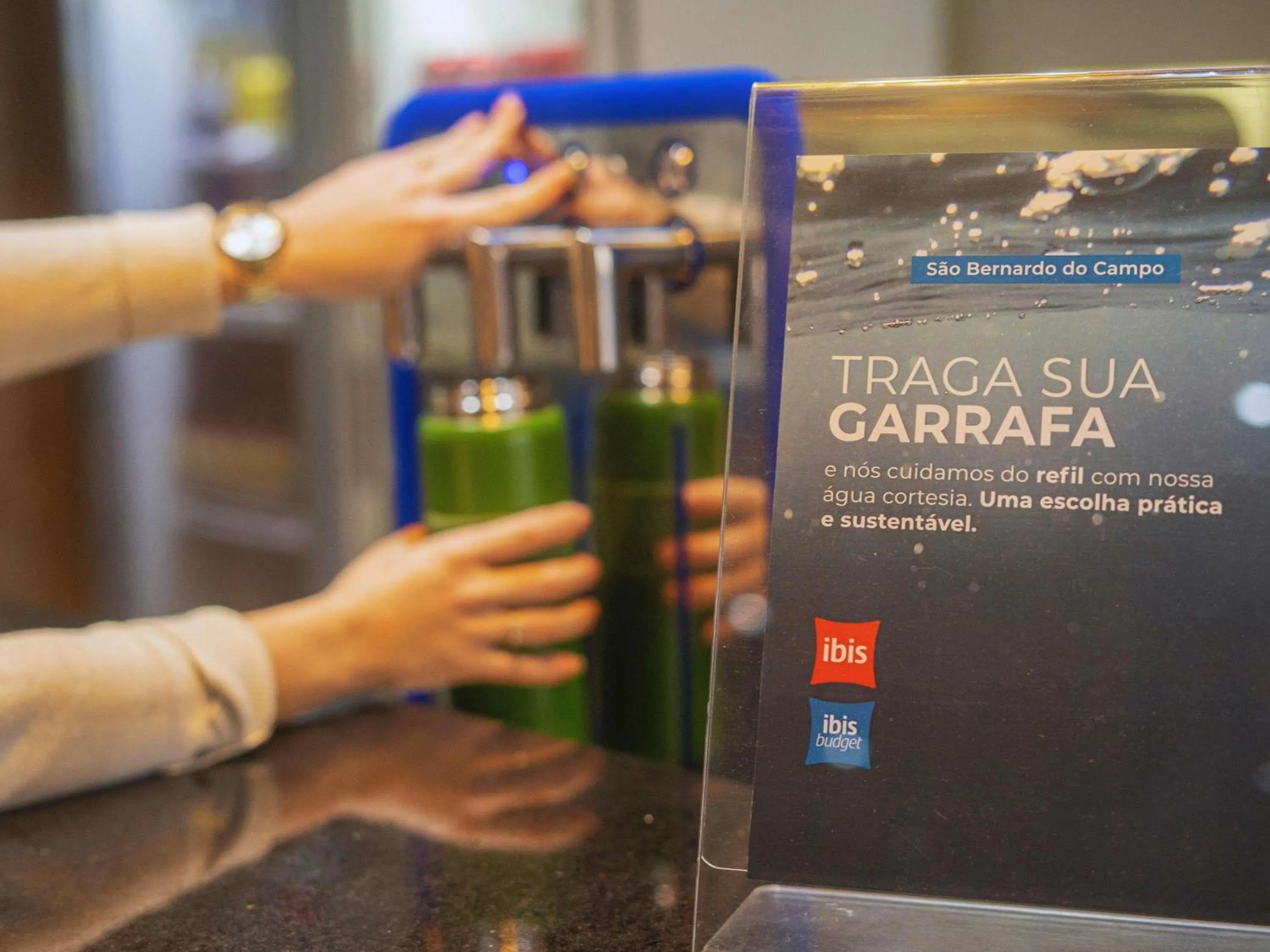 Lounge or bar in ibis Sao Bernardo do Campo