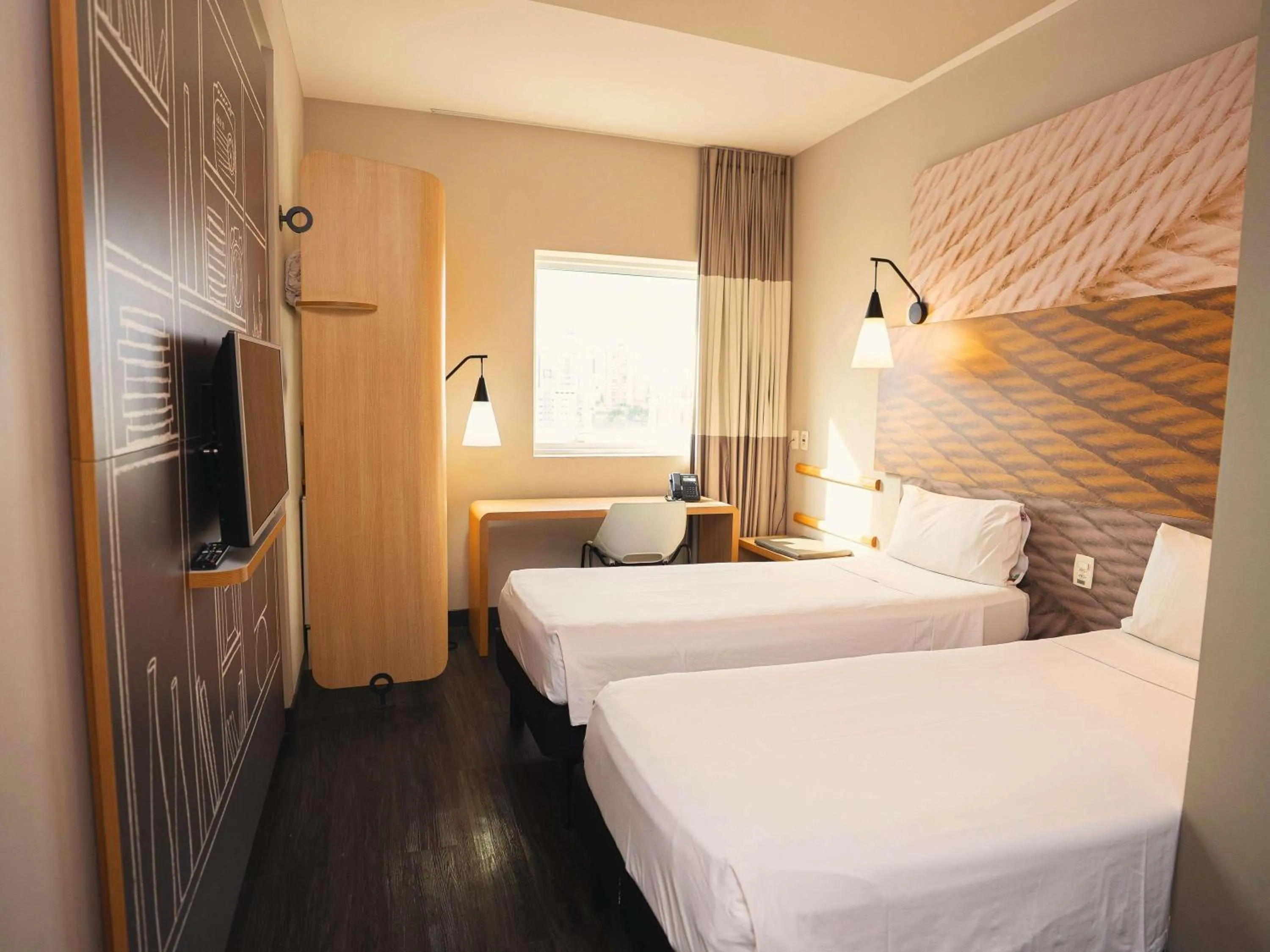 Bedroom, Bed in ibis Sao Bernardo do Campo