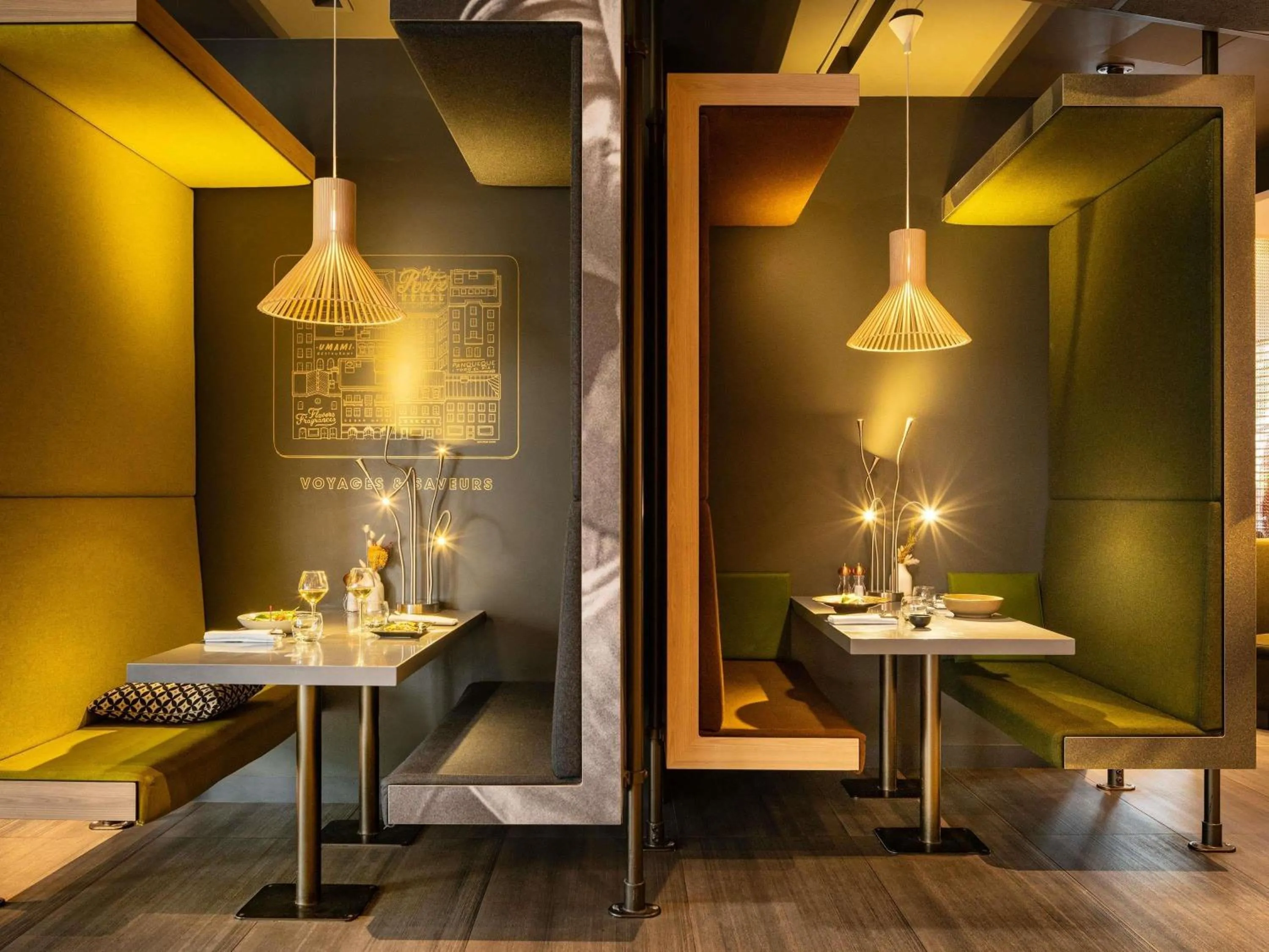 Restaurant/places to eat in Novotel Paris Coeur d'Orly Airport