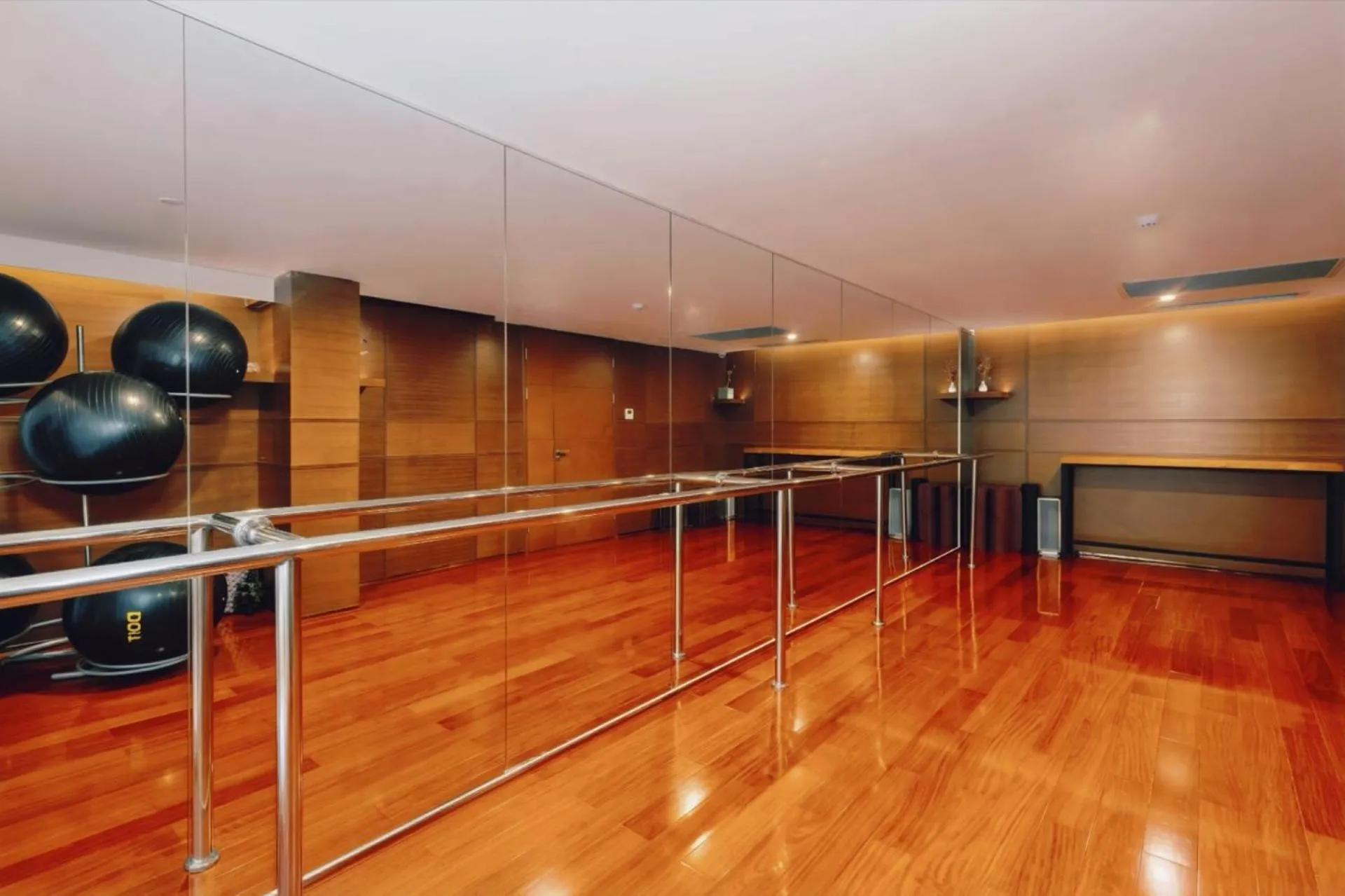 Fitness centre/facilities in Fraser Suites Shenzhen