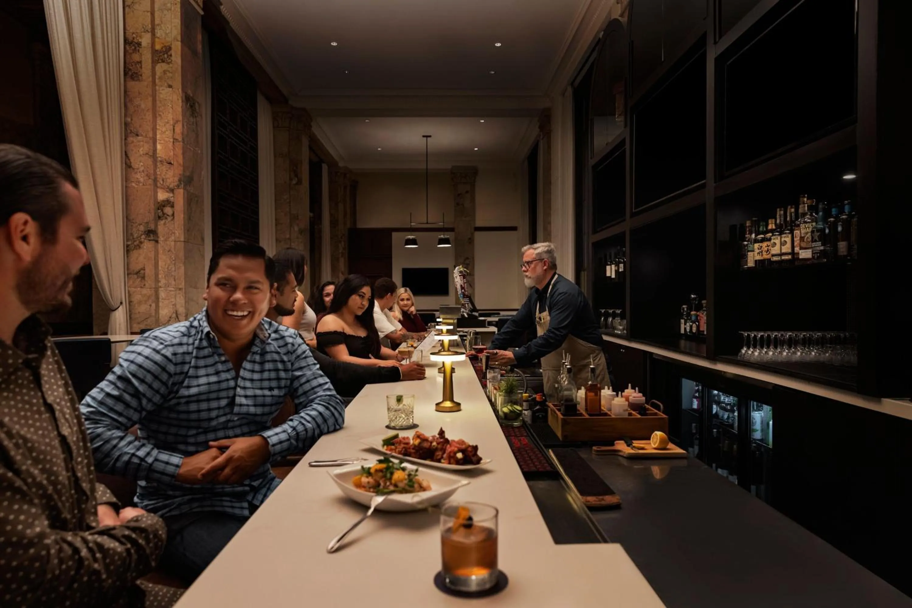 Lounge or bar in Courtyard by Marriott San Diego Downtown