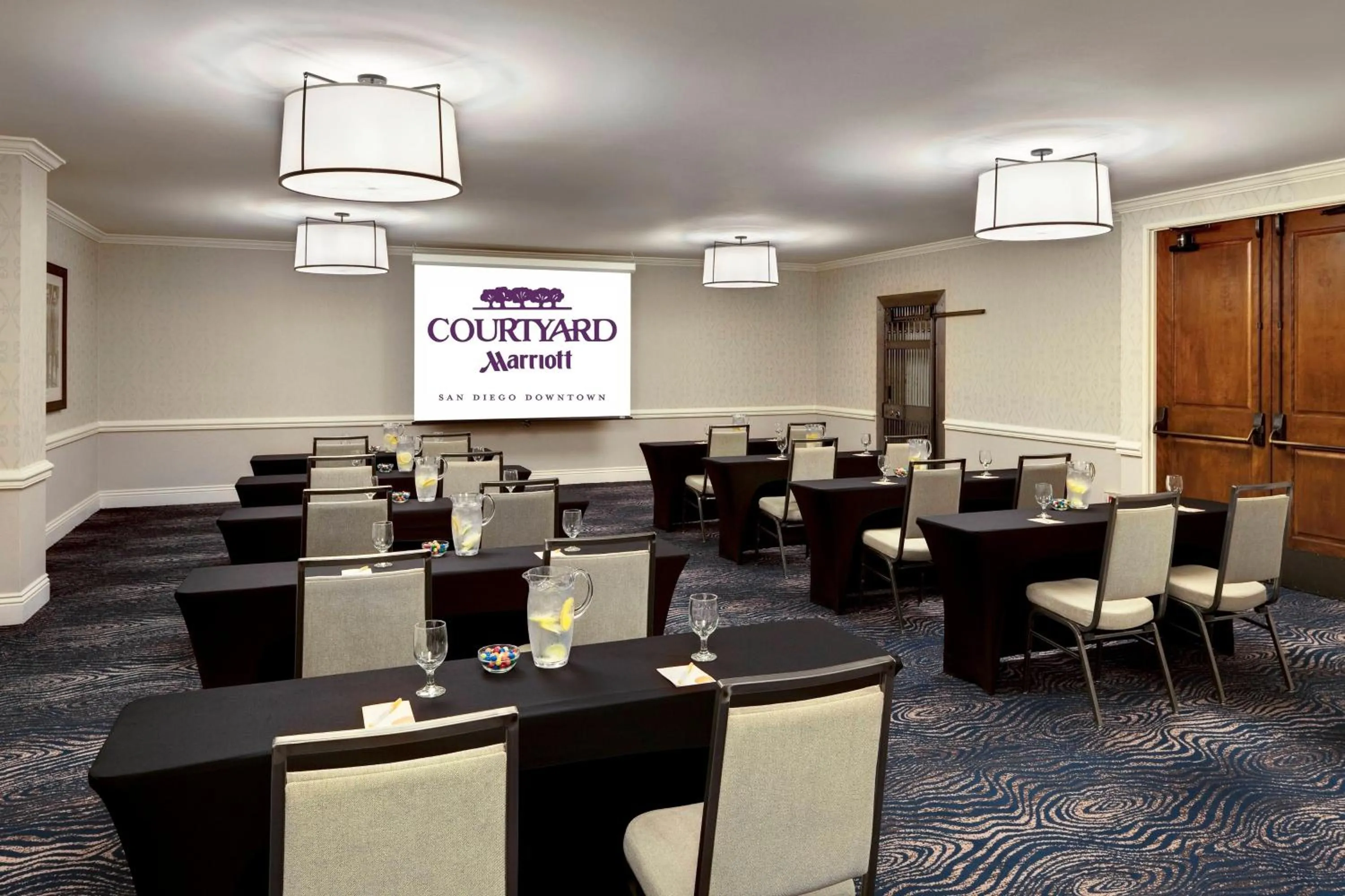 Meeting/conference room in Courtyard by Marriott San Diego Downtown