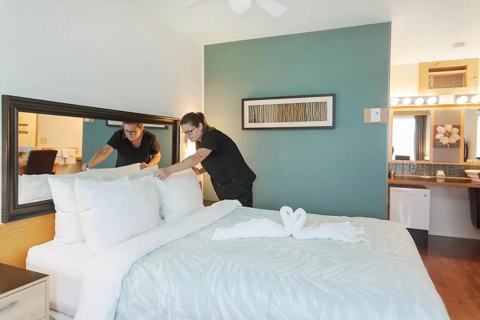 Bed in Auberge Hotel Spa Watel