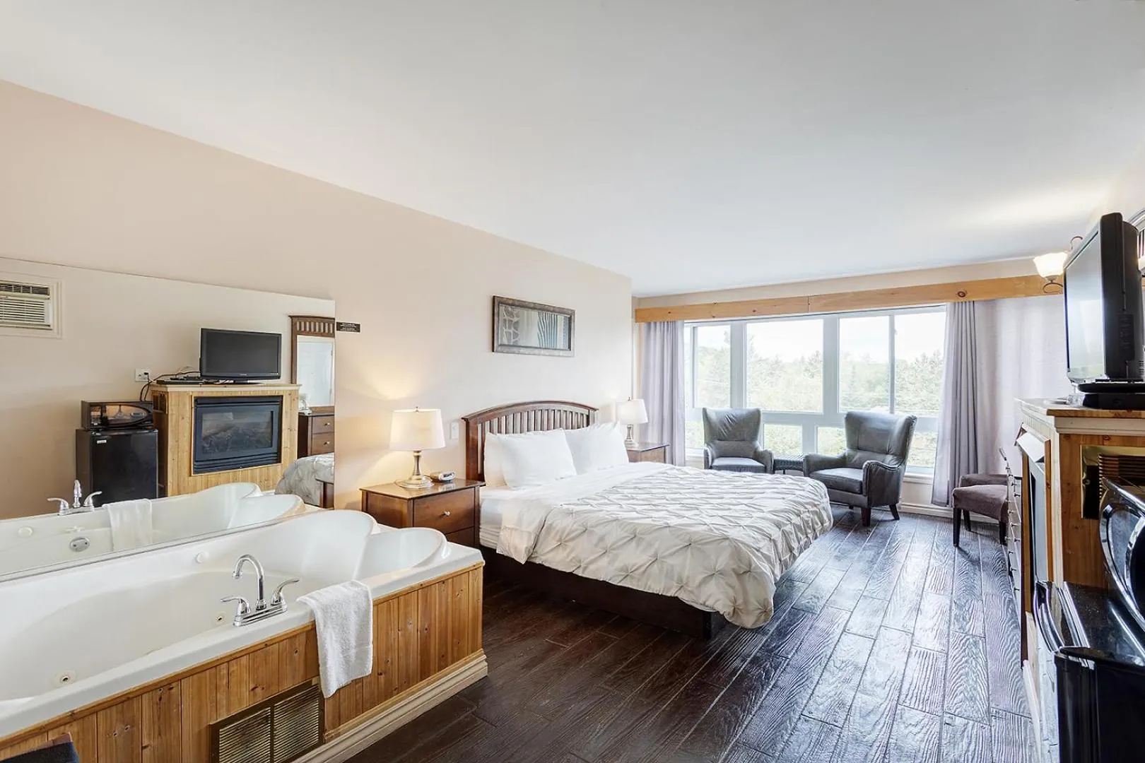 Bed in Auberge Hotel Spa Watel