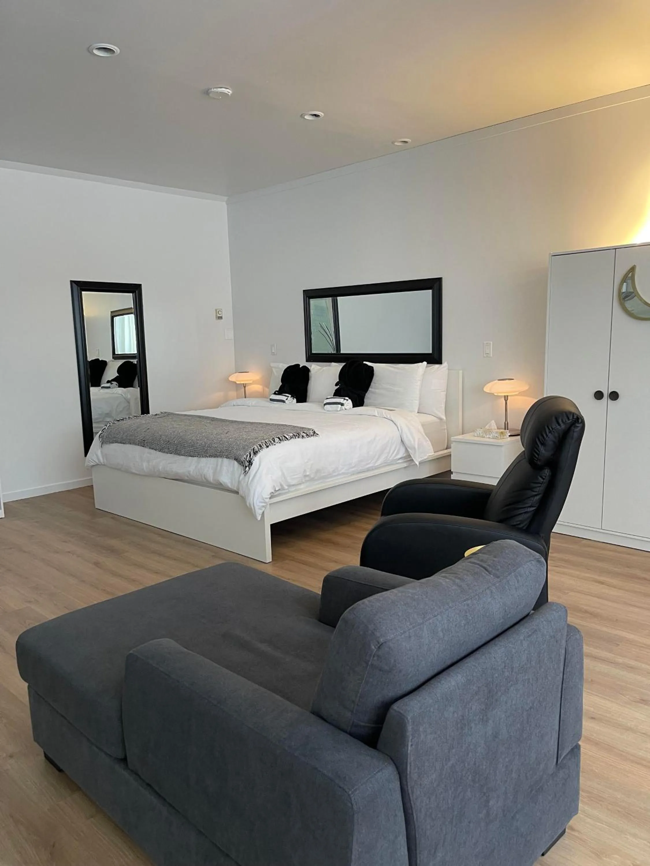 Bed in Auberge Hotel Spa Watel