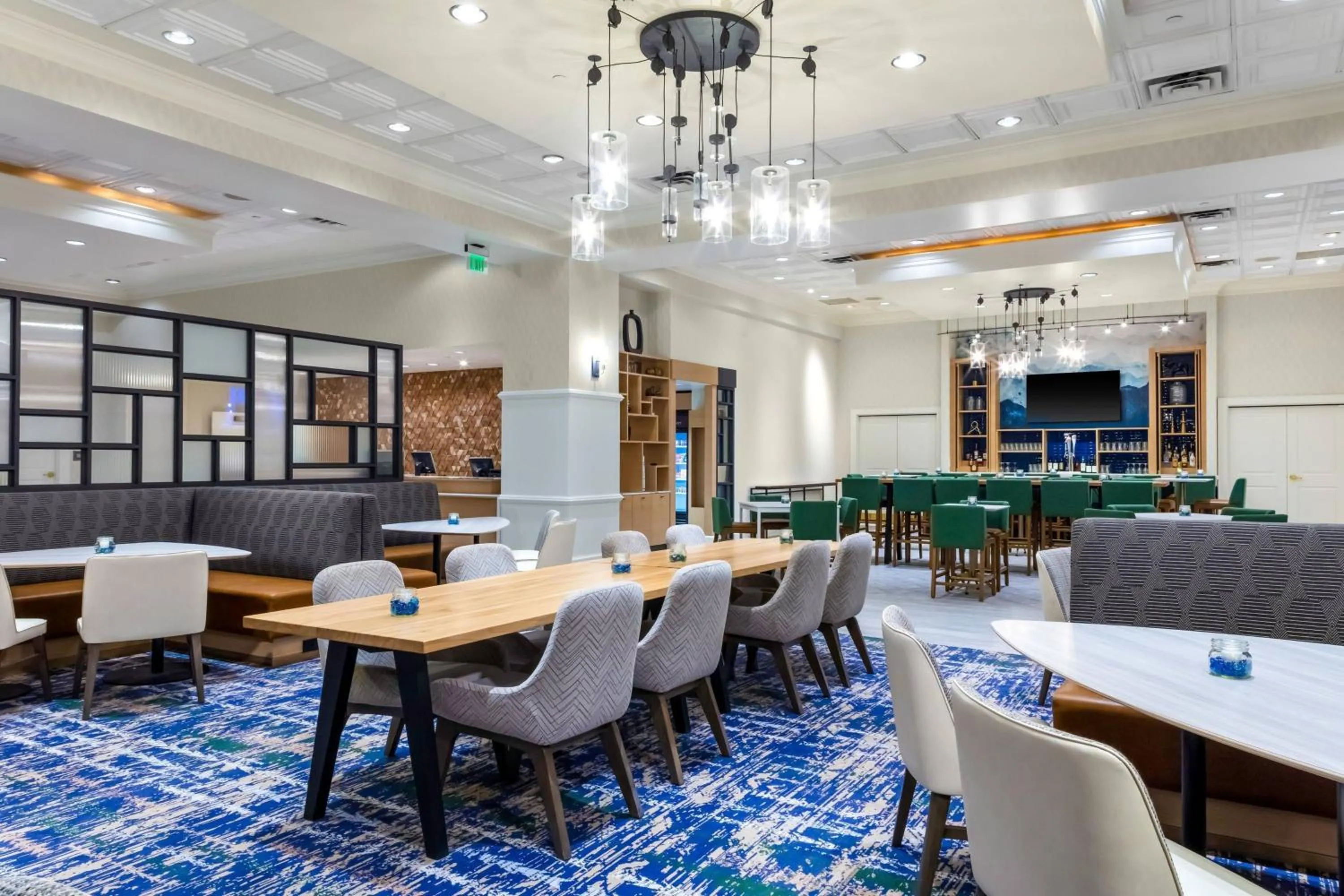 Lounge or bar in Residence Inn Denver City Center