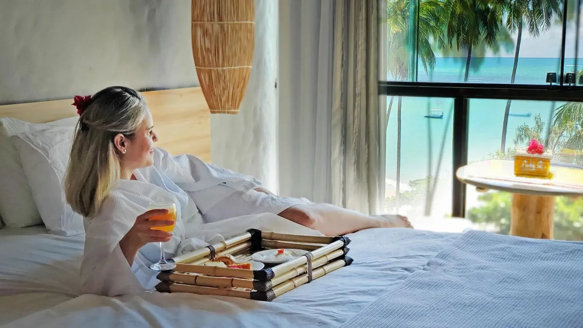 Deluxe Triple Room with Sea View in Vila de Taipa Exclusive Hotel Deluxe Triple Room with Sea View in Vila de Taipa Exclusive Hotel