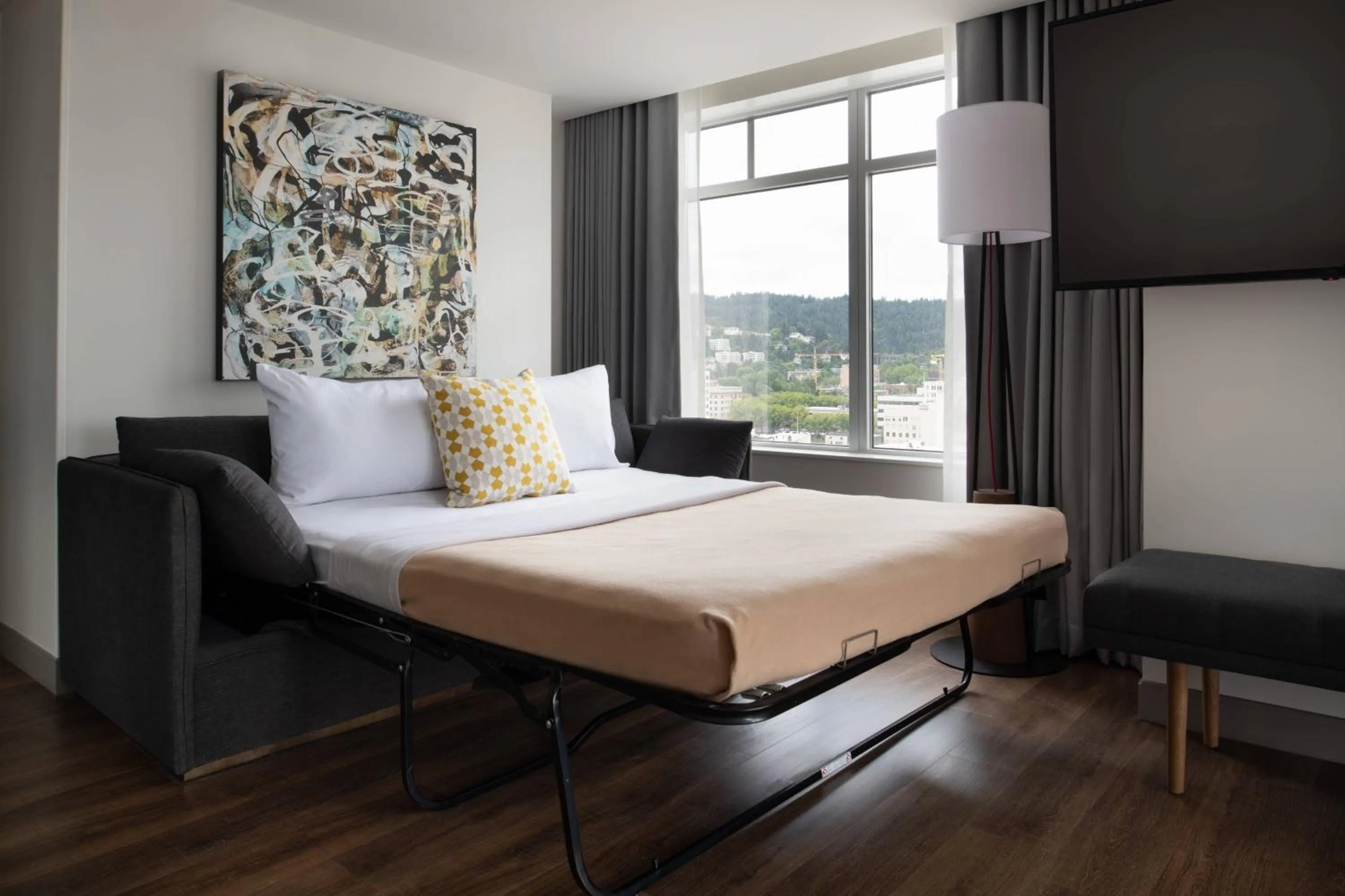 Photo of the whole room, Bed in The Bidwell Marriott Portland