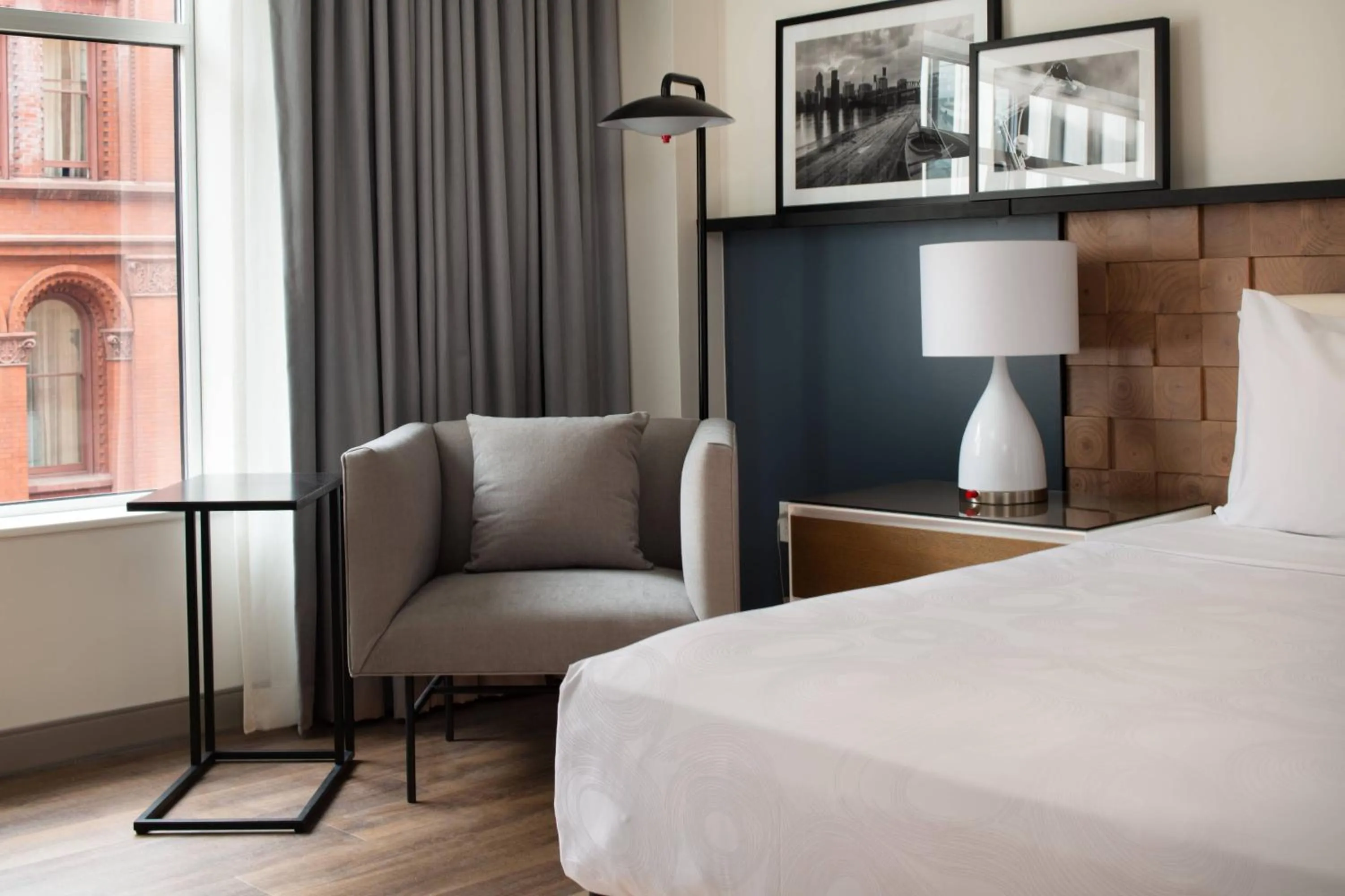 Photo of the whole room, Bed in The Bidwell Marriott Portland