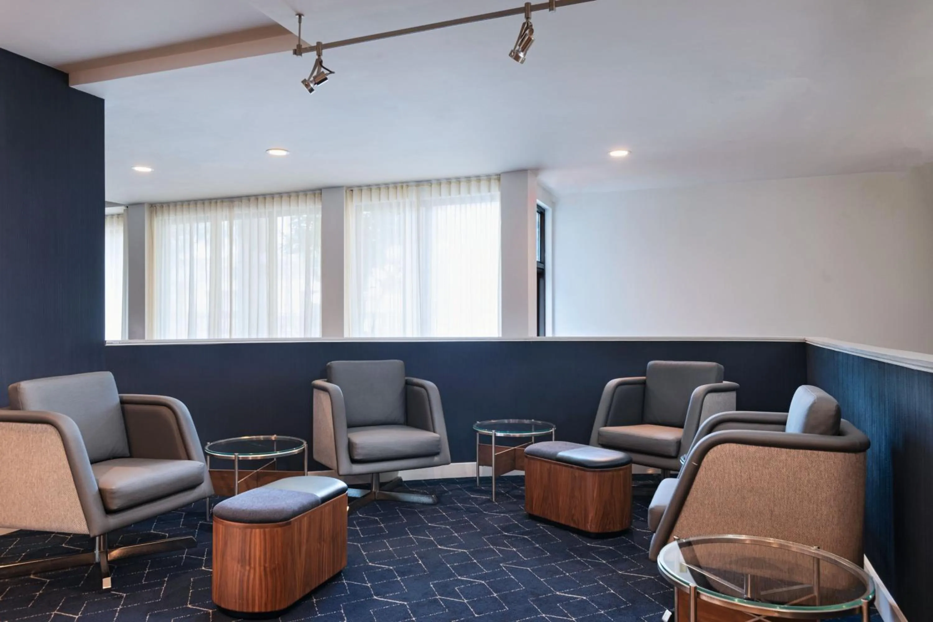 Lobby or reception in Courtyard by Marriott San Antonio Airport