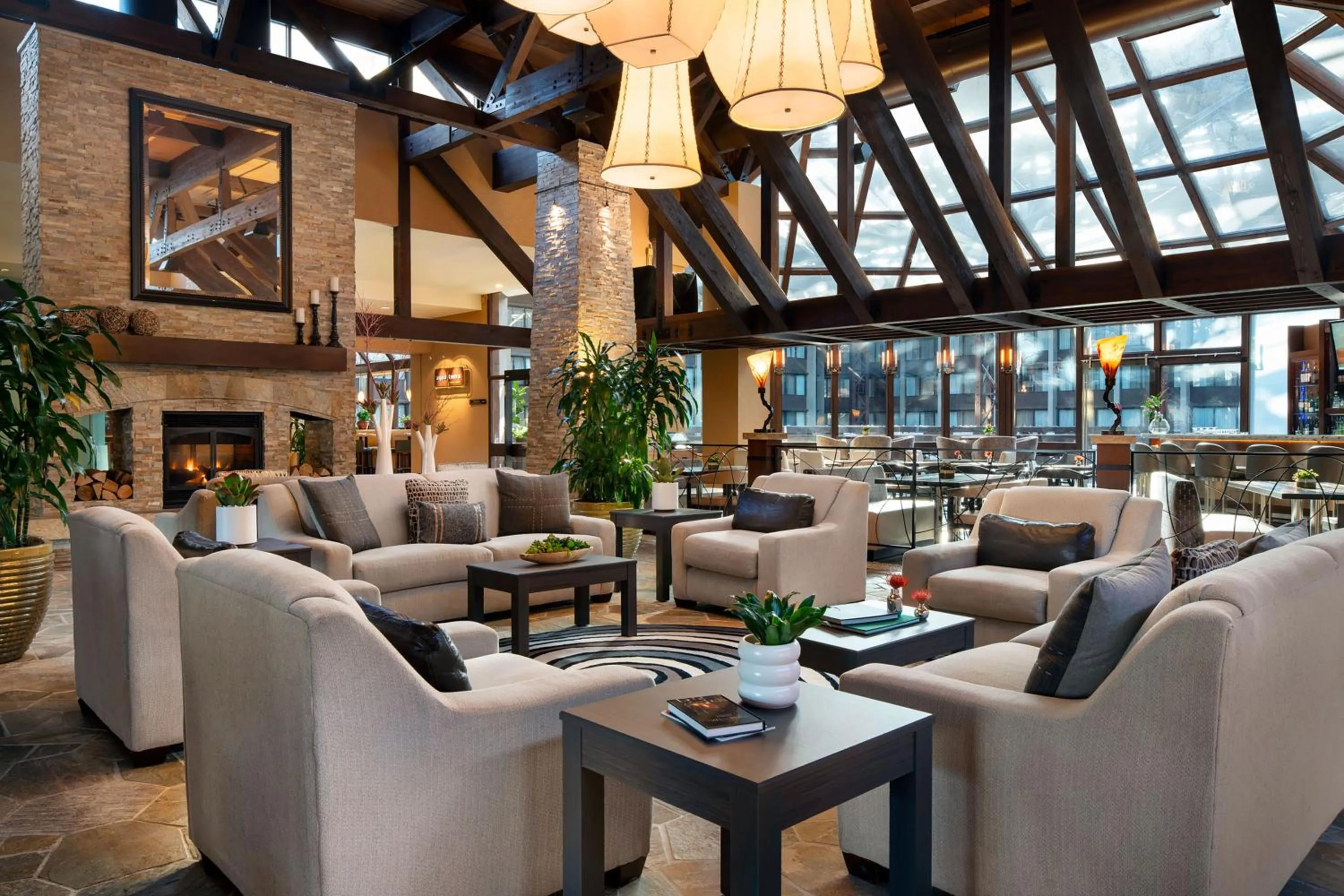 Lobby or reception in Seattle Airport Marriott