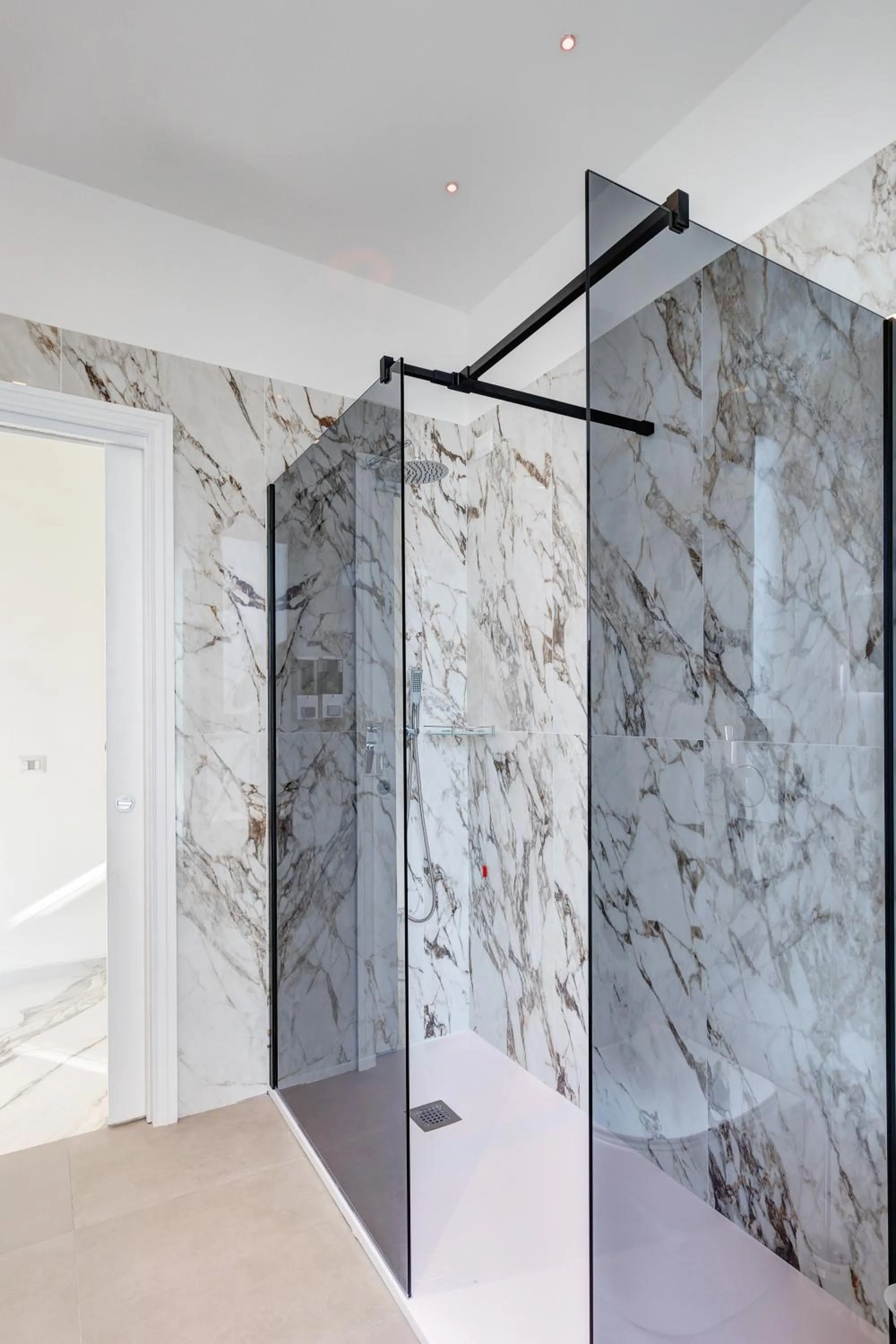 Bathroom in St. Peter Grand Suite