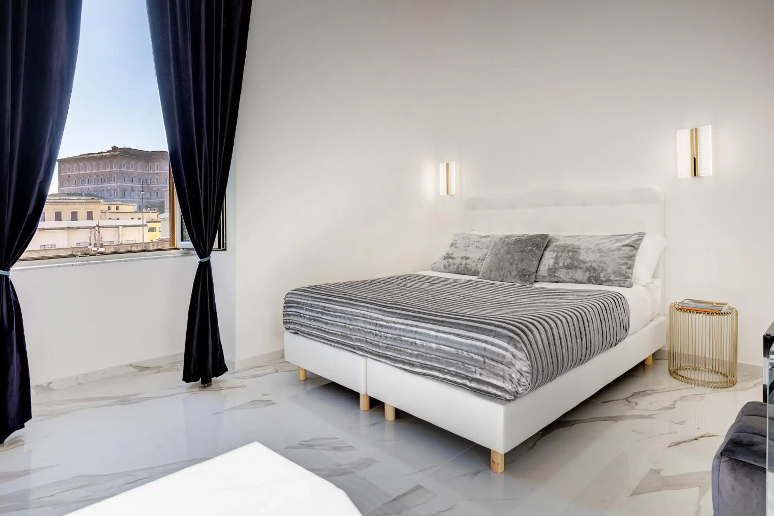 Triple Room with City View in St. Peter Grand Suite Triple Room with City View in St. Peter Grand Suite