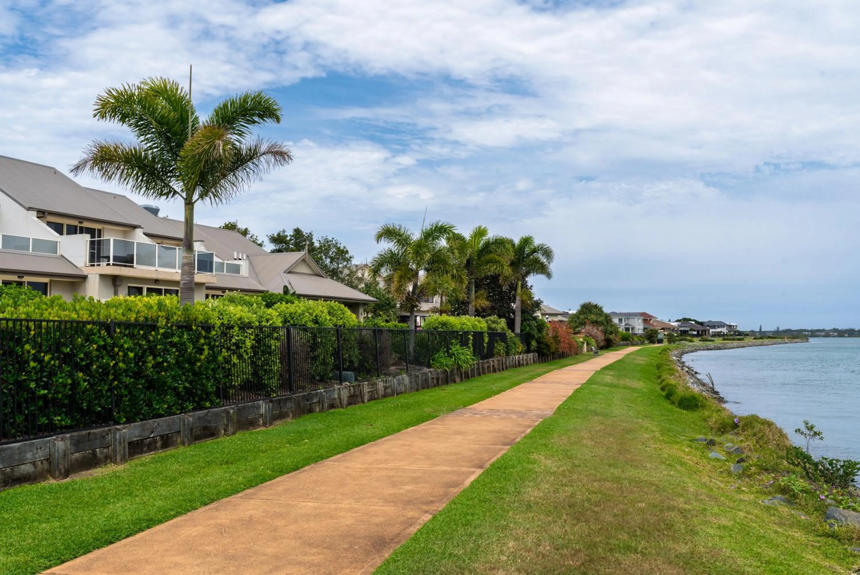 Harrington River Lodge