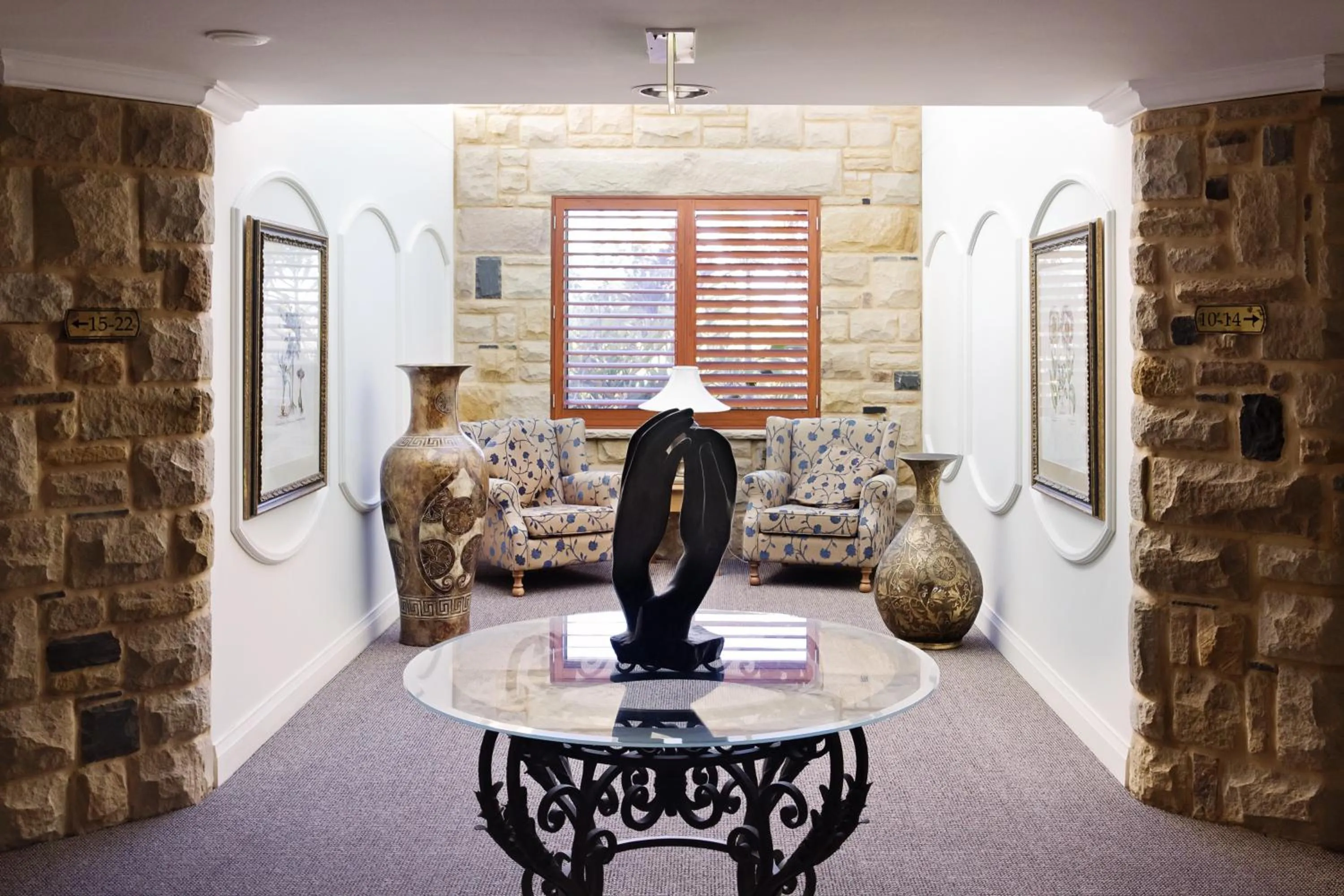 Facade/entrance in Harrington River Lodge