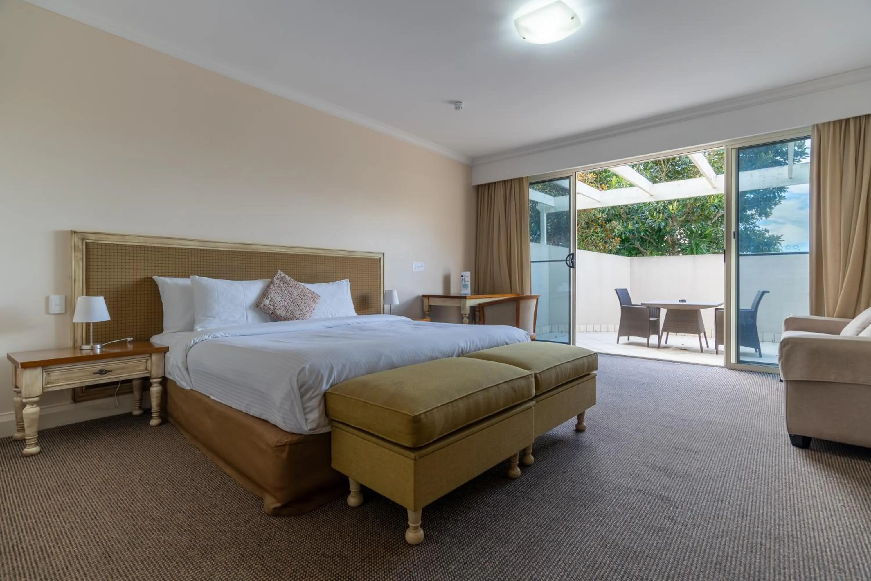 Bed in Harrington River Lodge