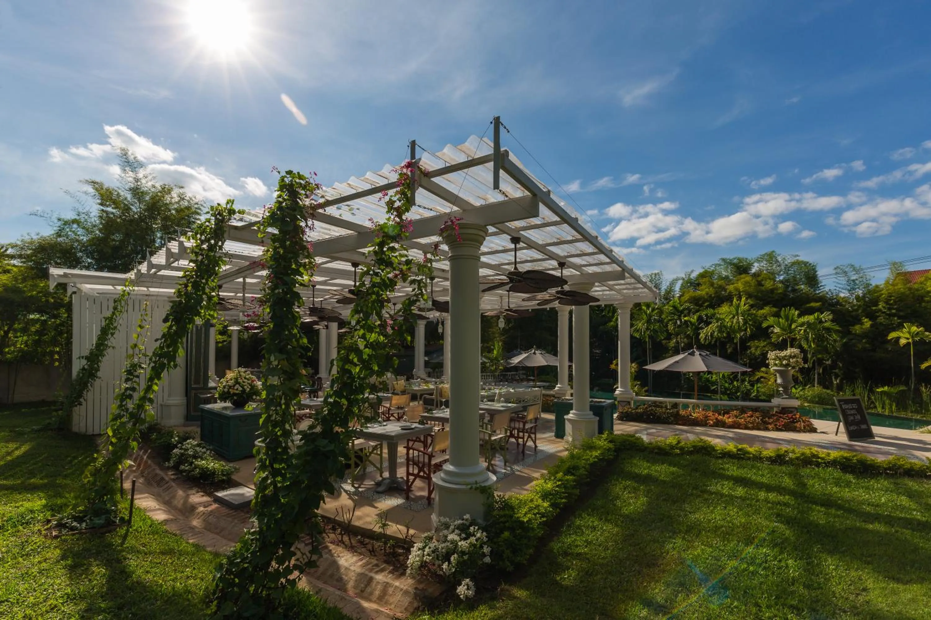 Swimming pool in The Luang Say Residence
