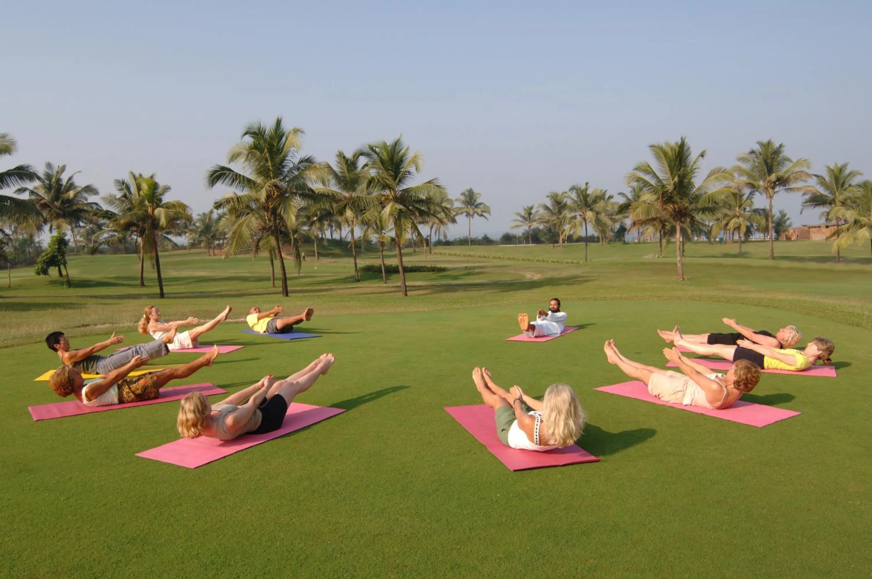 Garden in Caravela Beach Resort