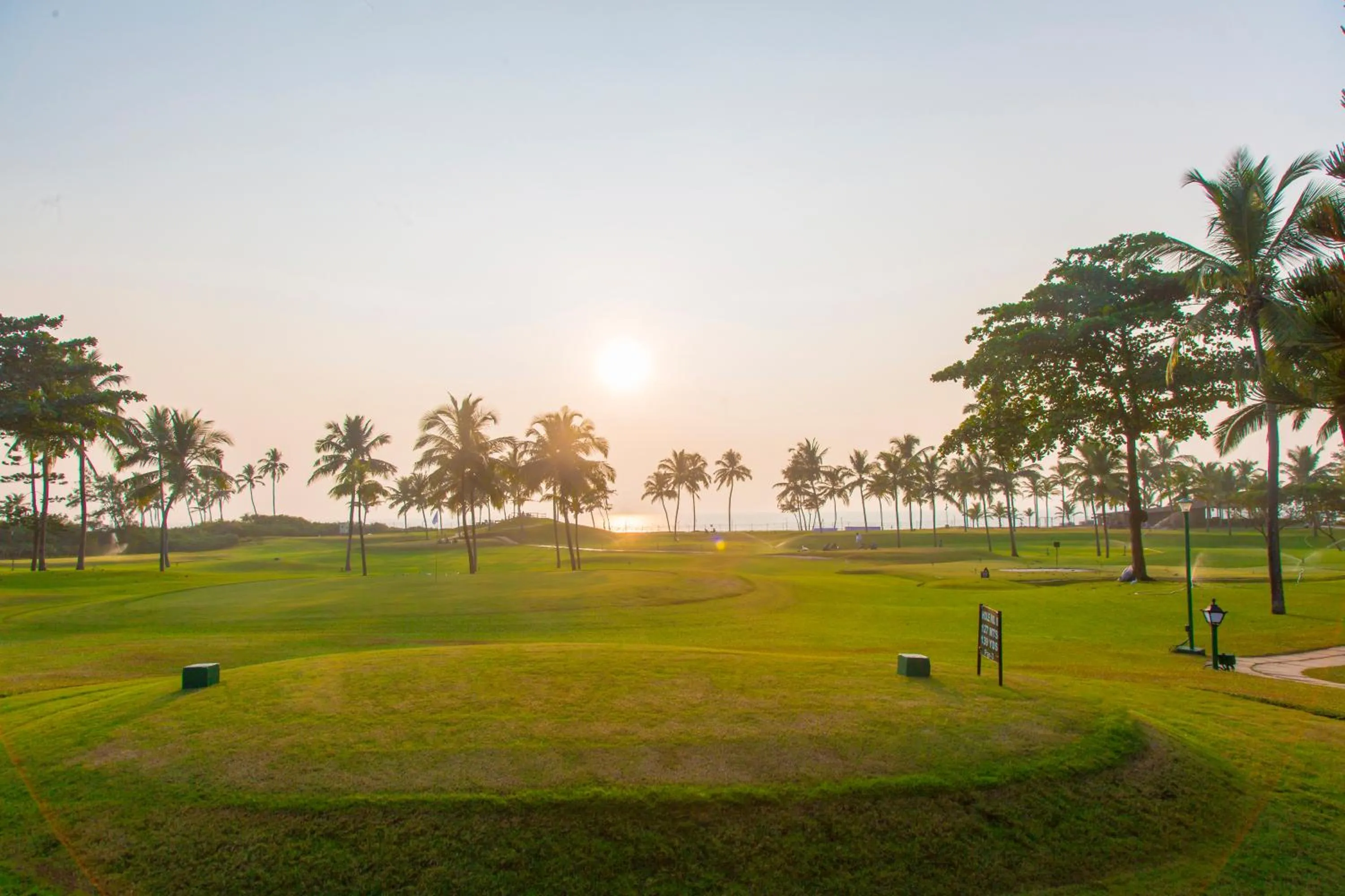Golfcourse in Caravela Beach Resort