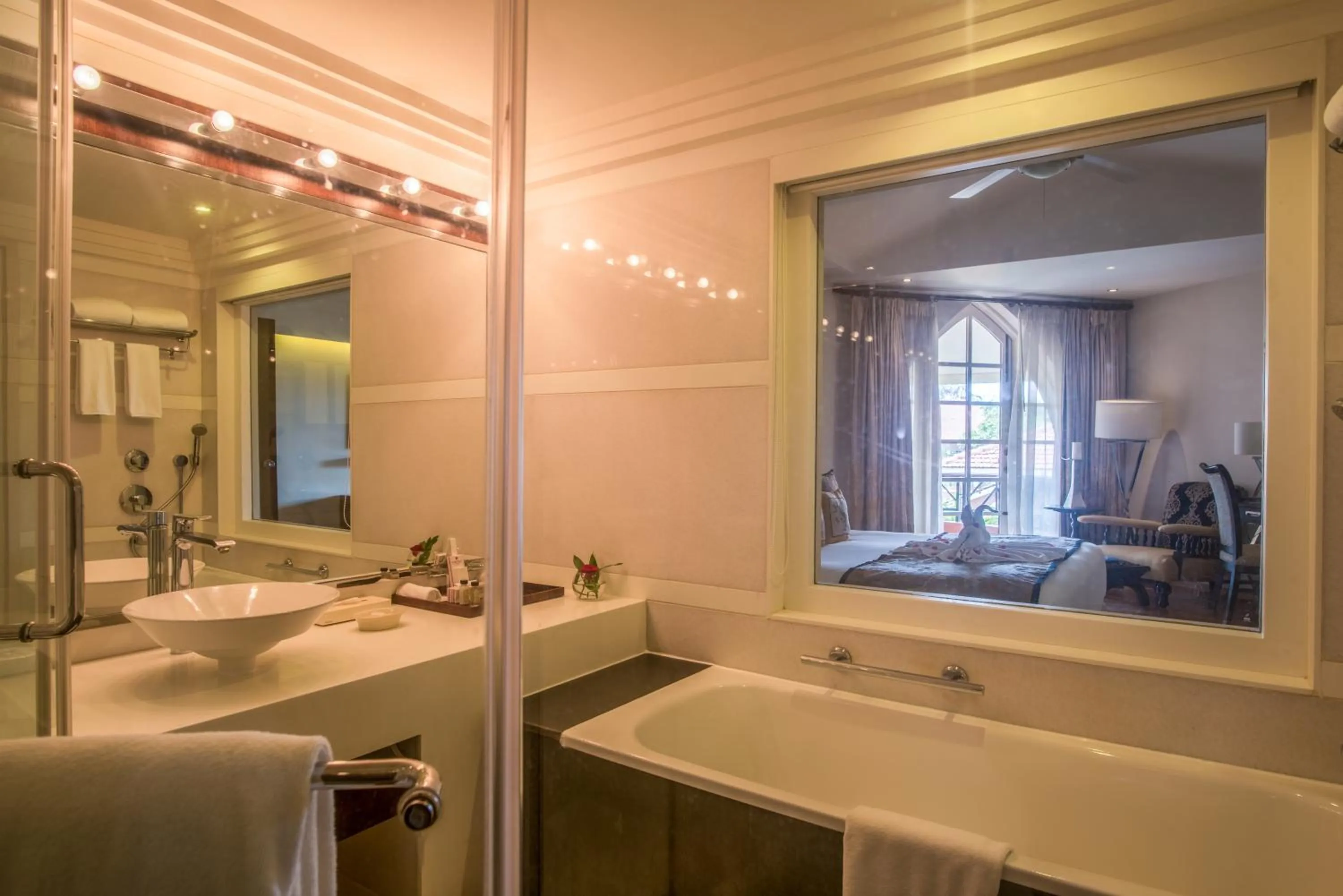 Bathroom in Caravela Beach Resort