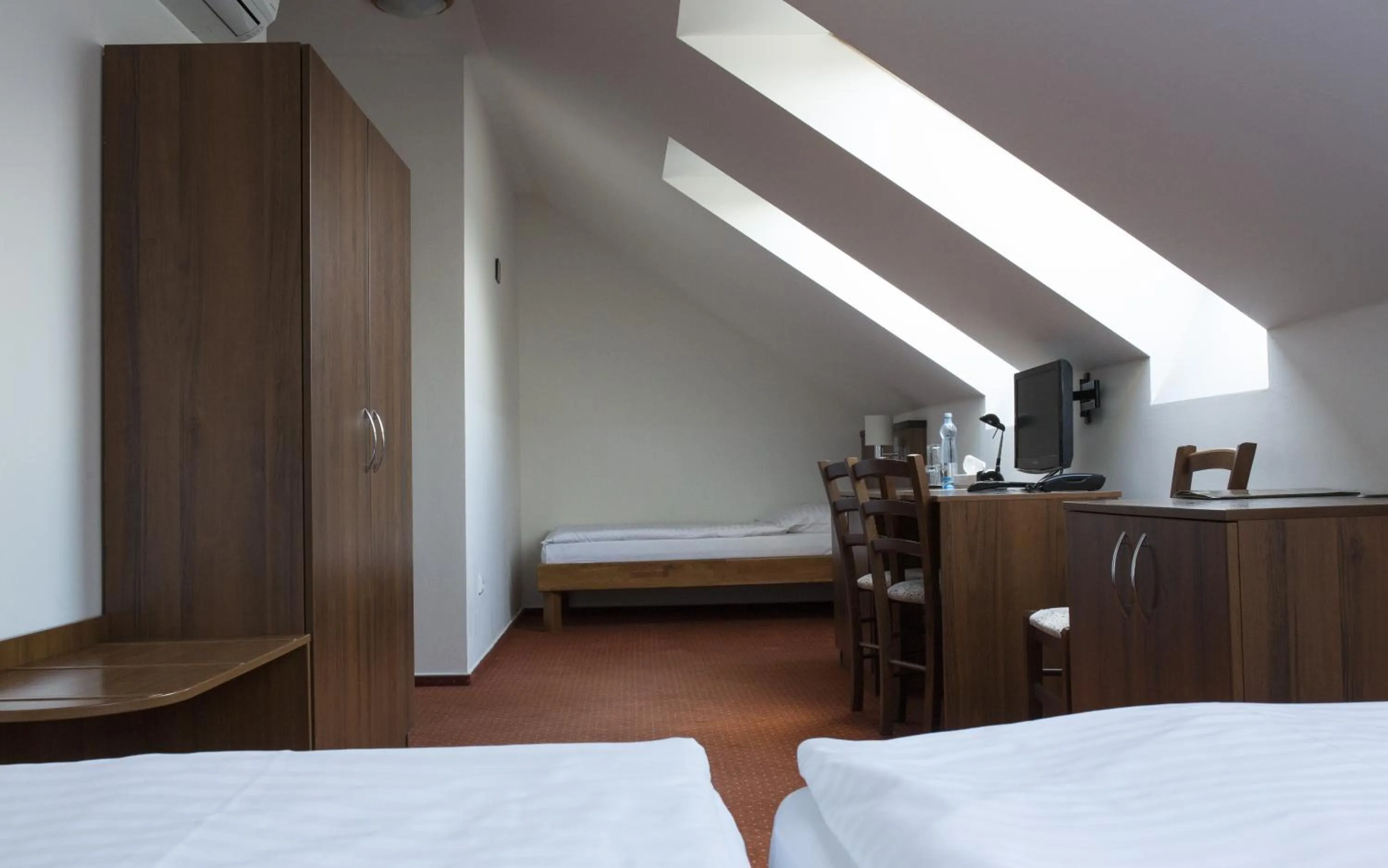 Bedroom, Bed in Hotel Selsky Dvur