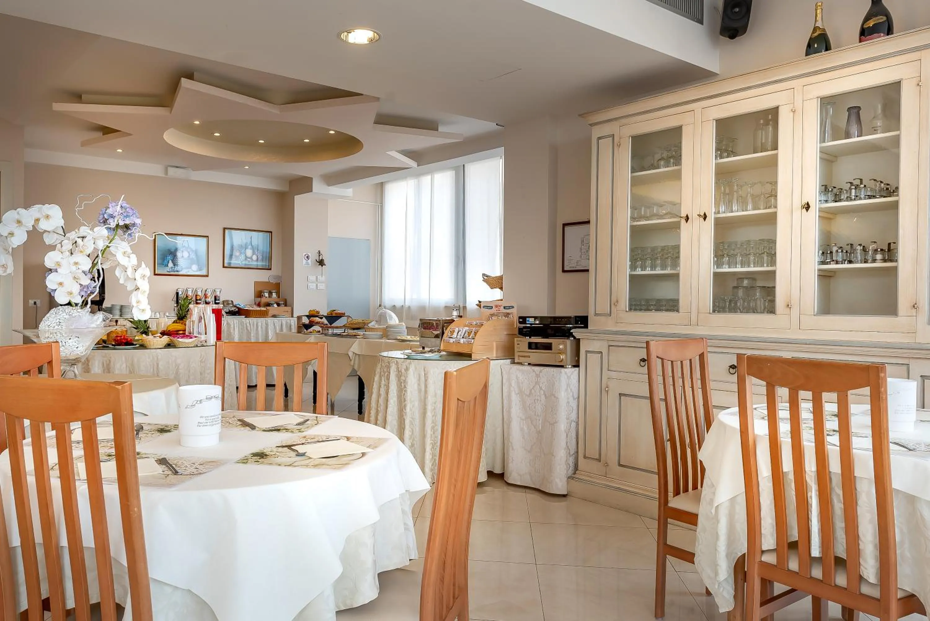 Restaurant/places to eat in Hotel Sole Mio