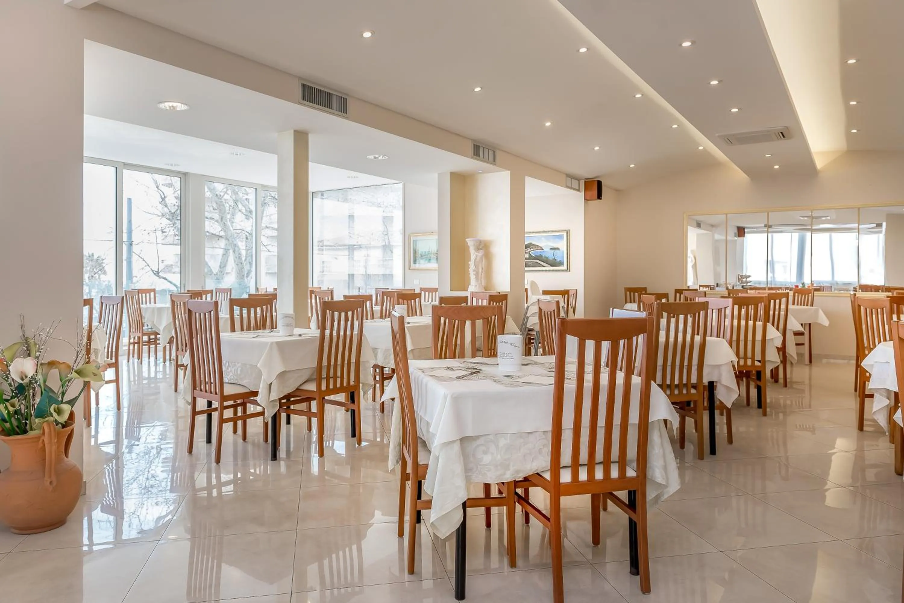 Restaurant/places to eat in Hotel Sole Mio