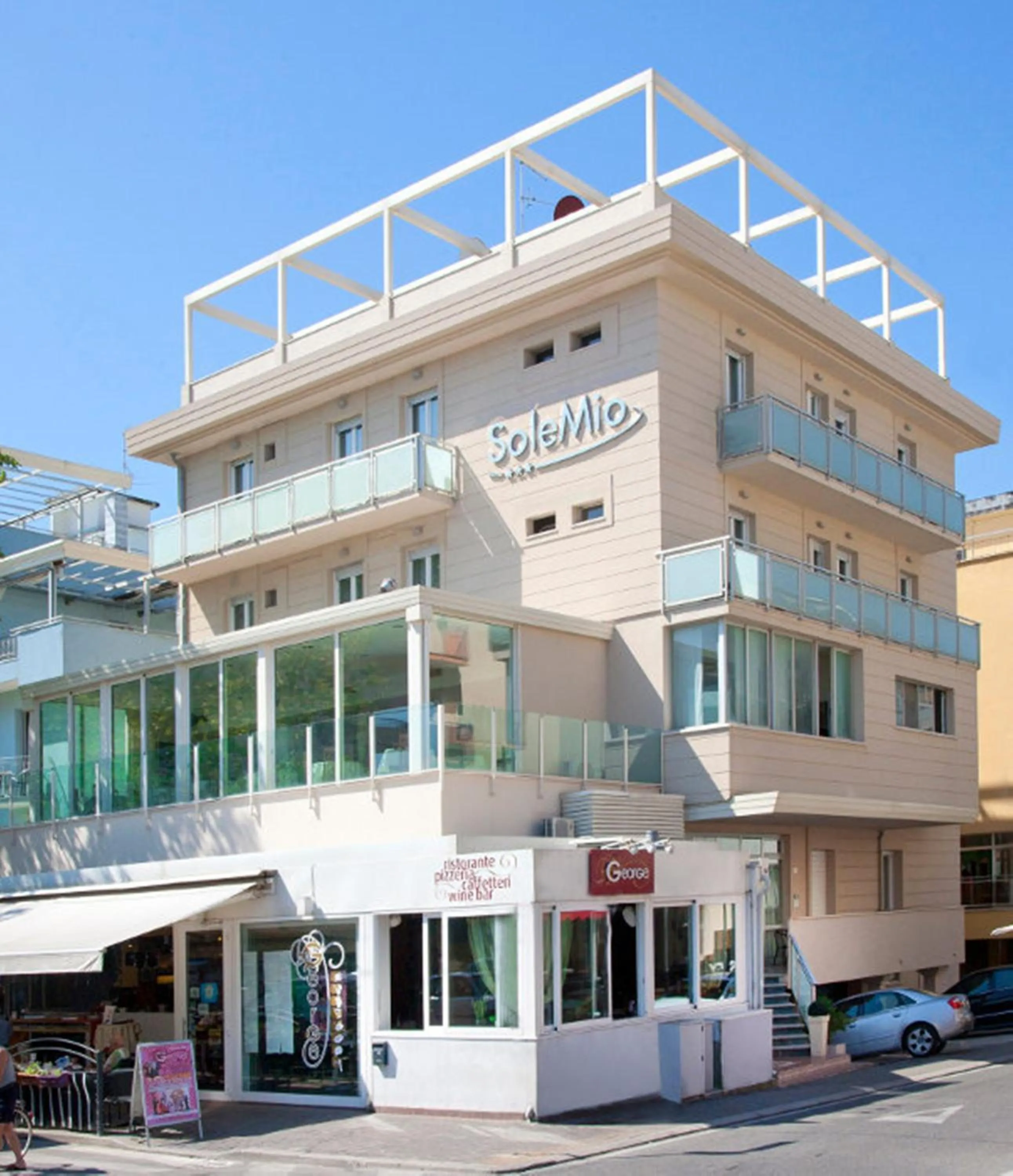 Property building in Hotel Sole Mio