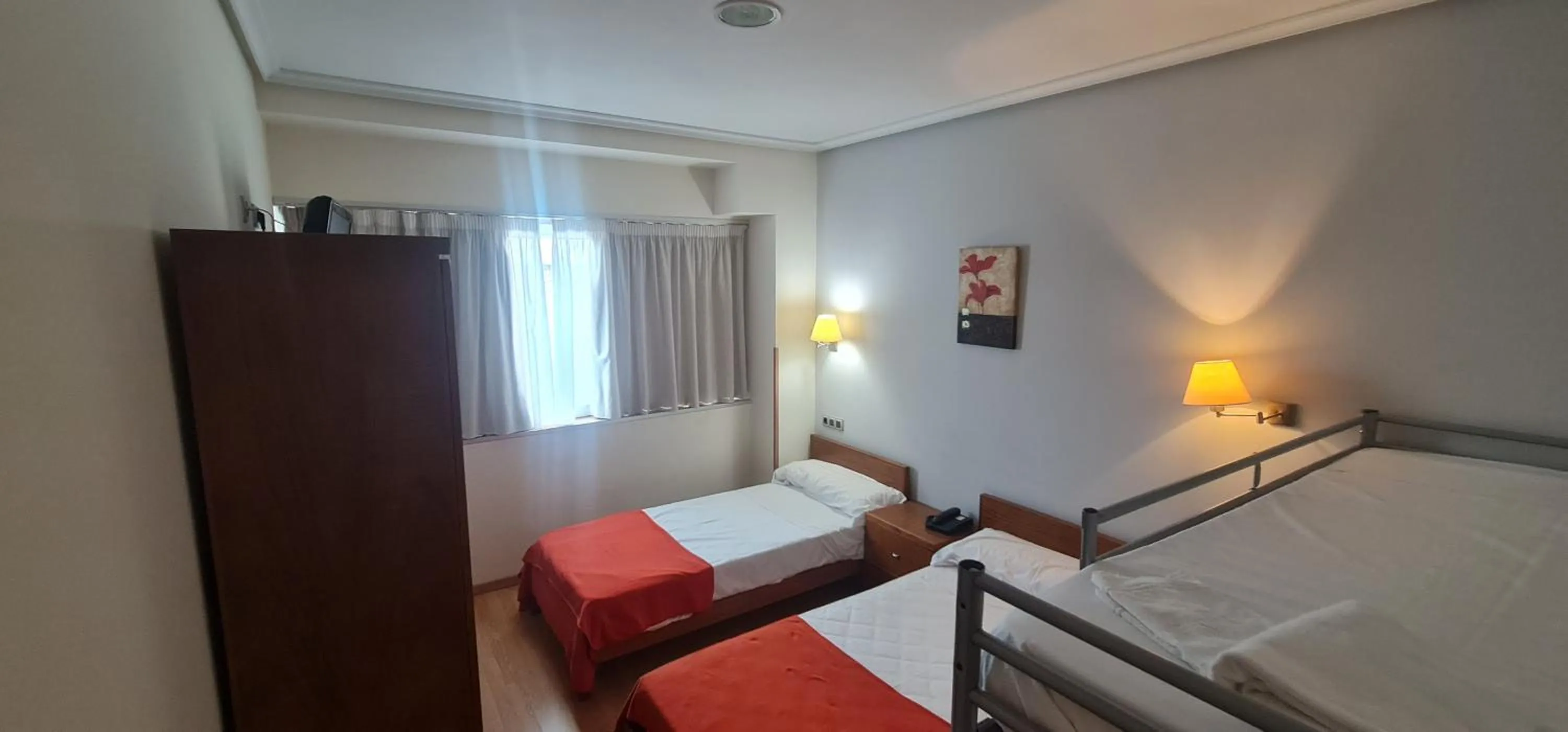 Photo of the whole room in Hotel Ciudad de Corella