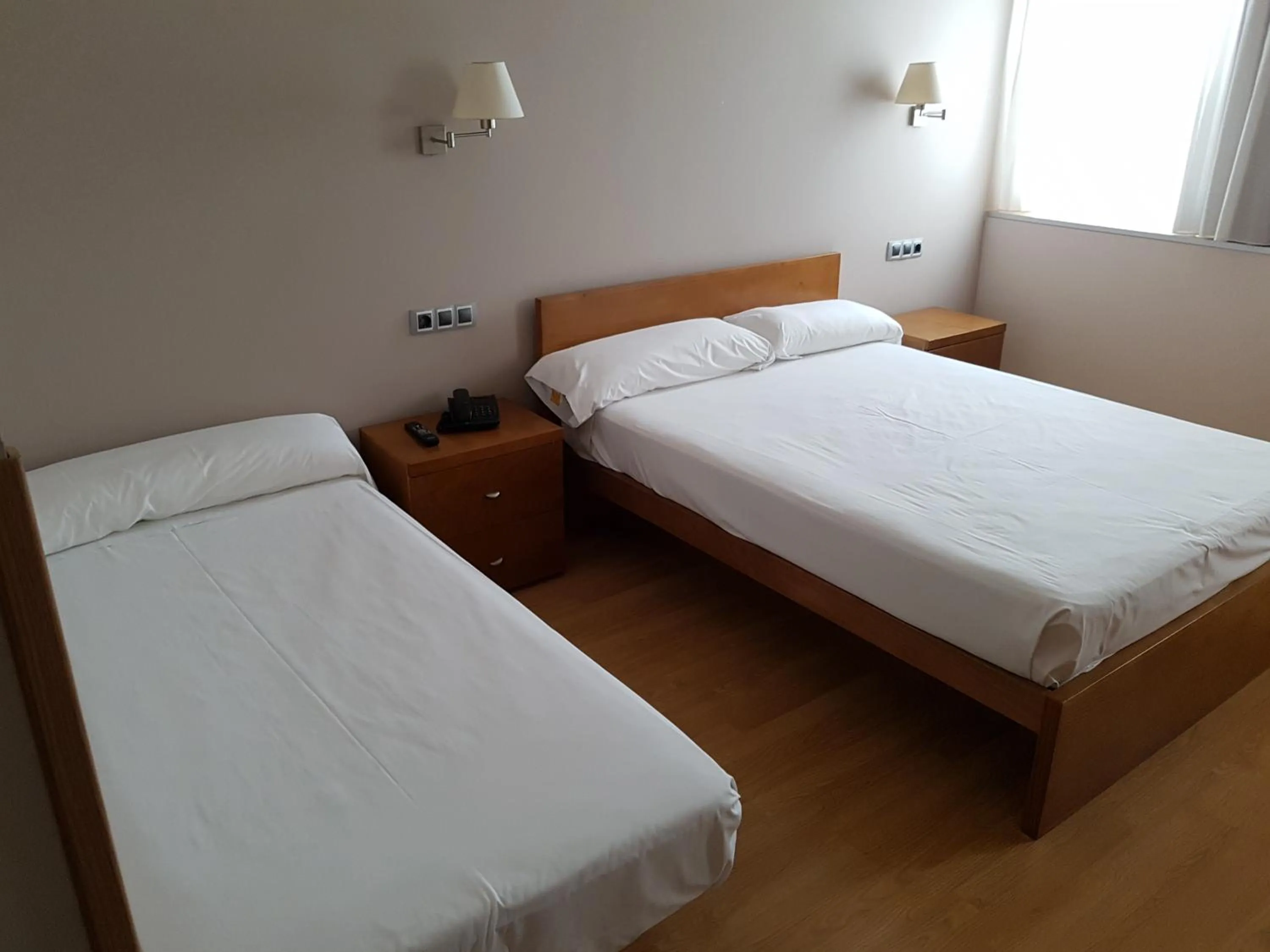 Photo of the whole room, Room Photo in Hotel Ciudad de Corella