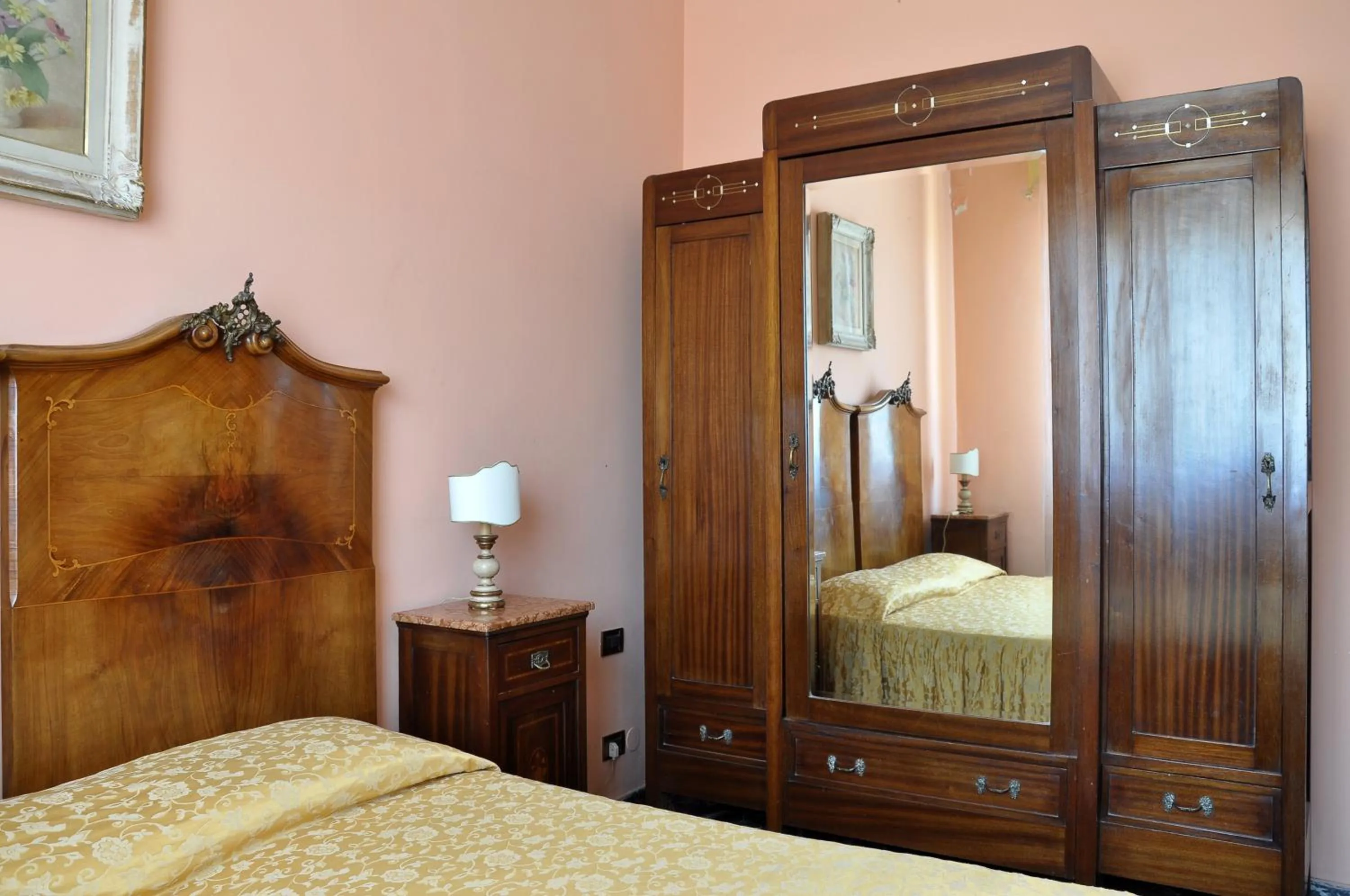 Photo of the whole room, Bed in Residenza Cantagalli