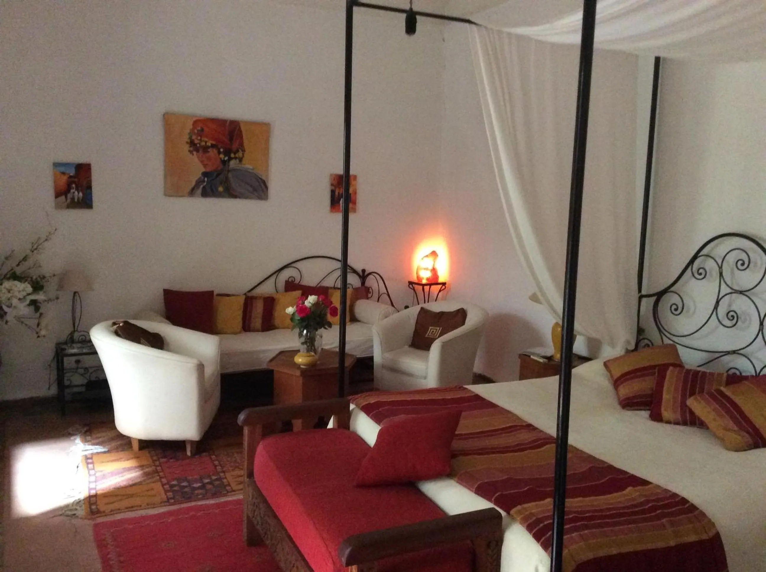Photo of the whole room in Riad Irene