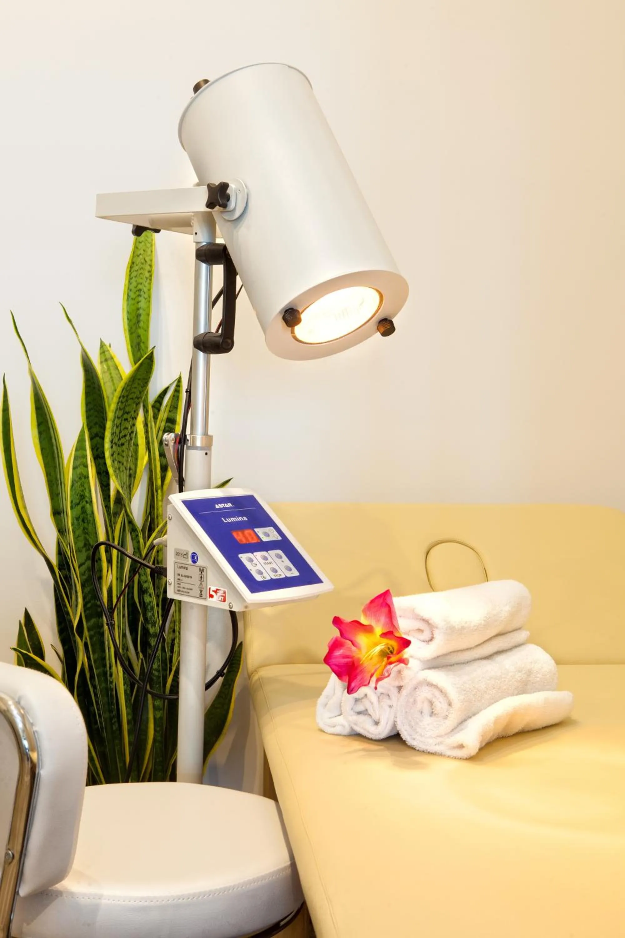 Massage, Bed in Hotel Beskidzki Raj Medical SPA