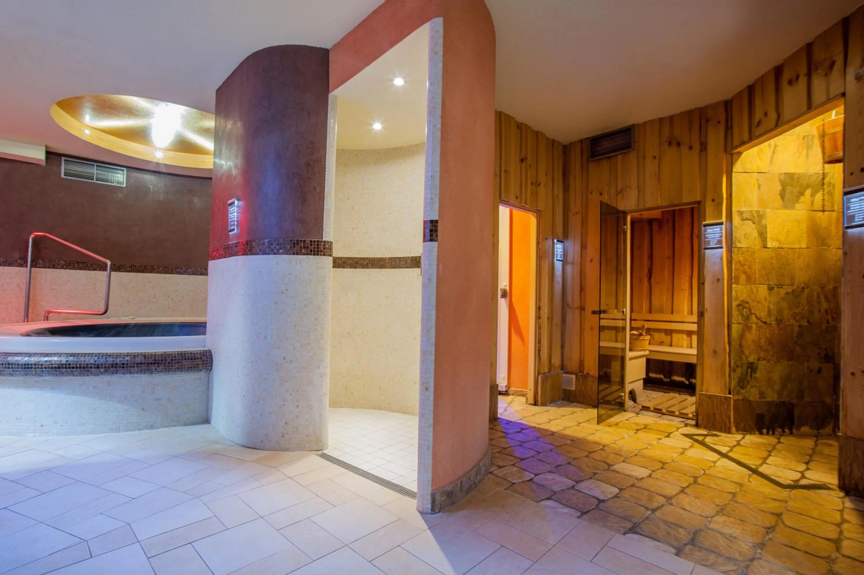 Spa and wellness centre/facilities in Hotel Magnus Trenčín