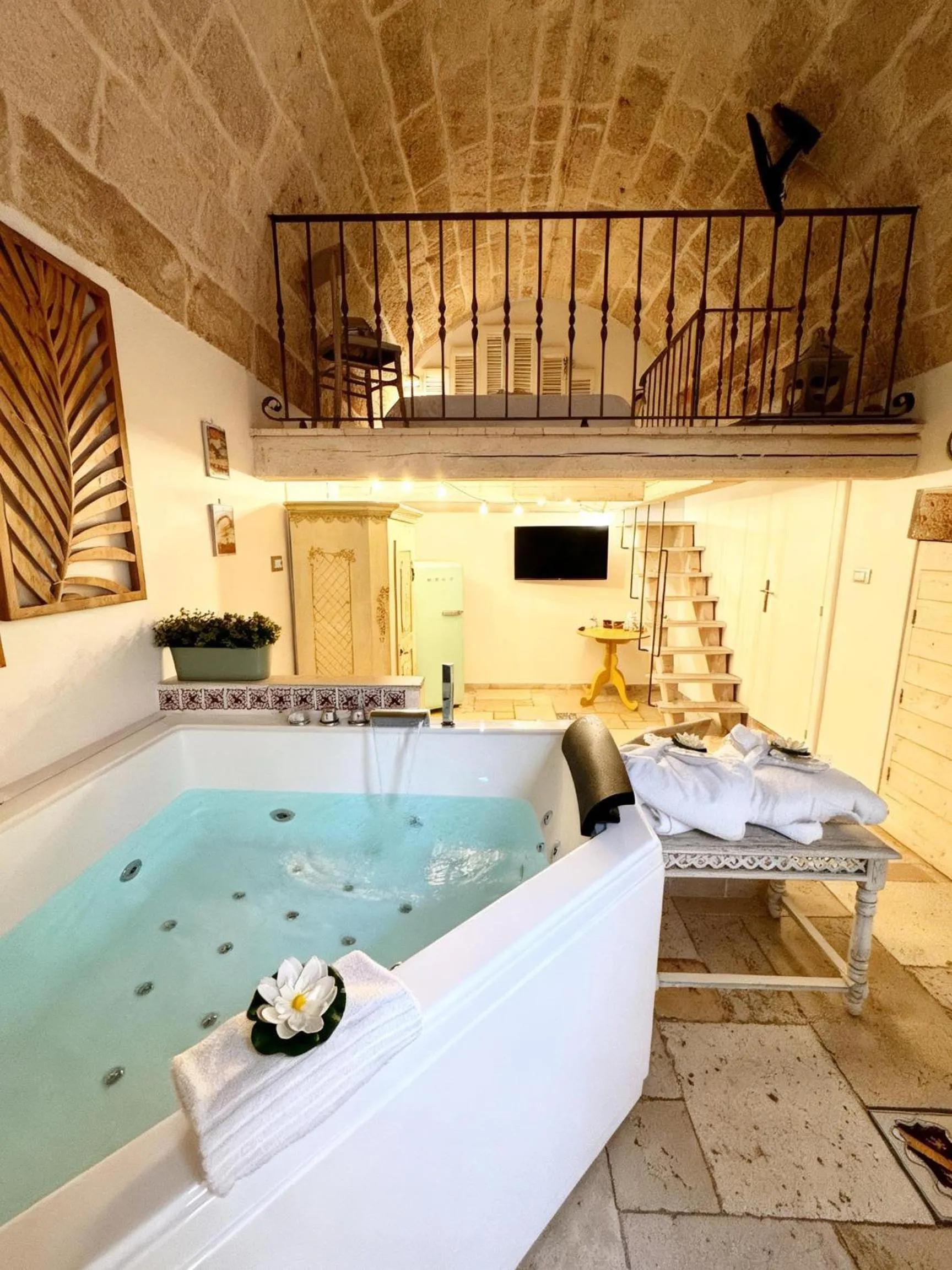 Hot Tub in B&B Casa Fiore