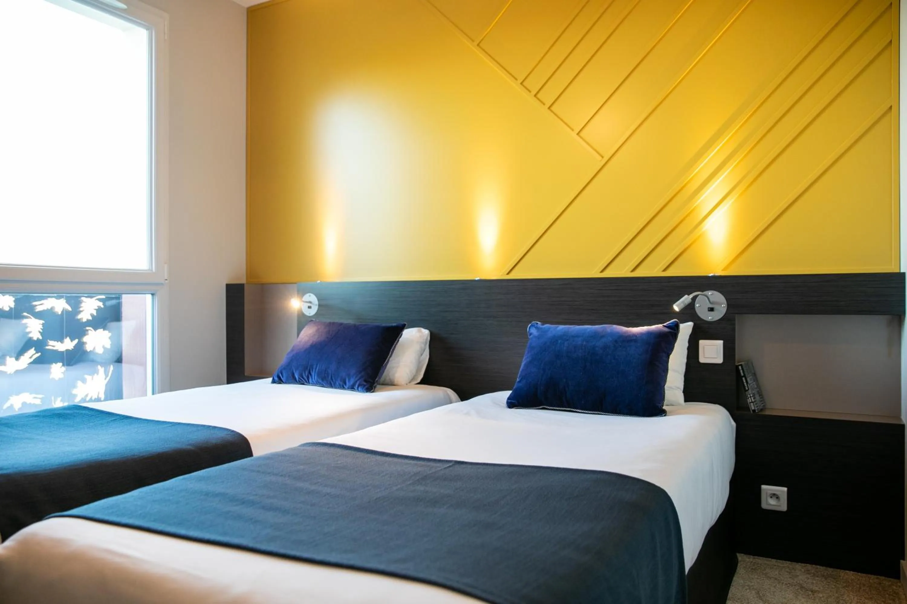 Bedroom, Bed in Hotel Restaurant Saint James, Montaigu-Vendée The Originals Boutique