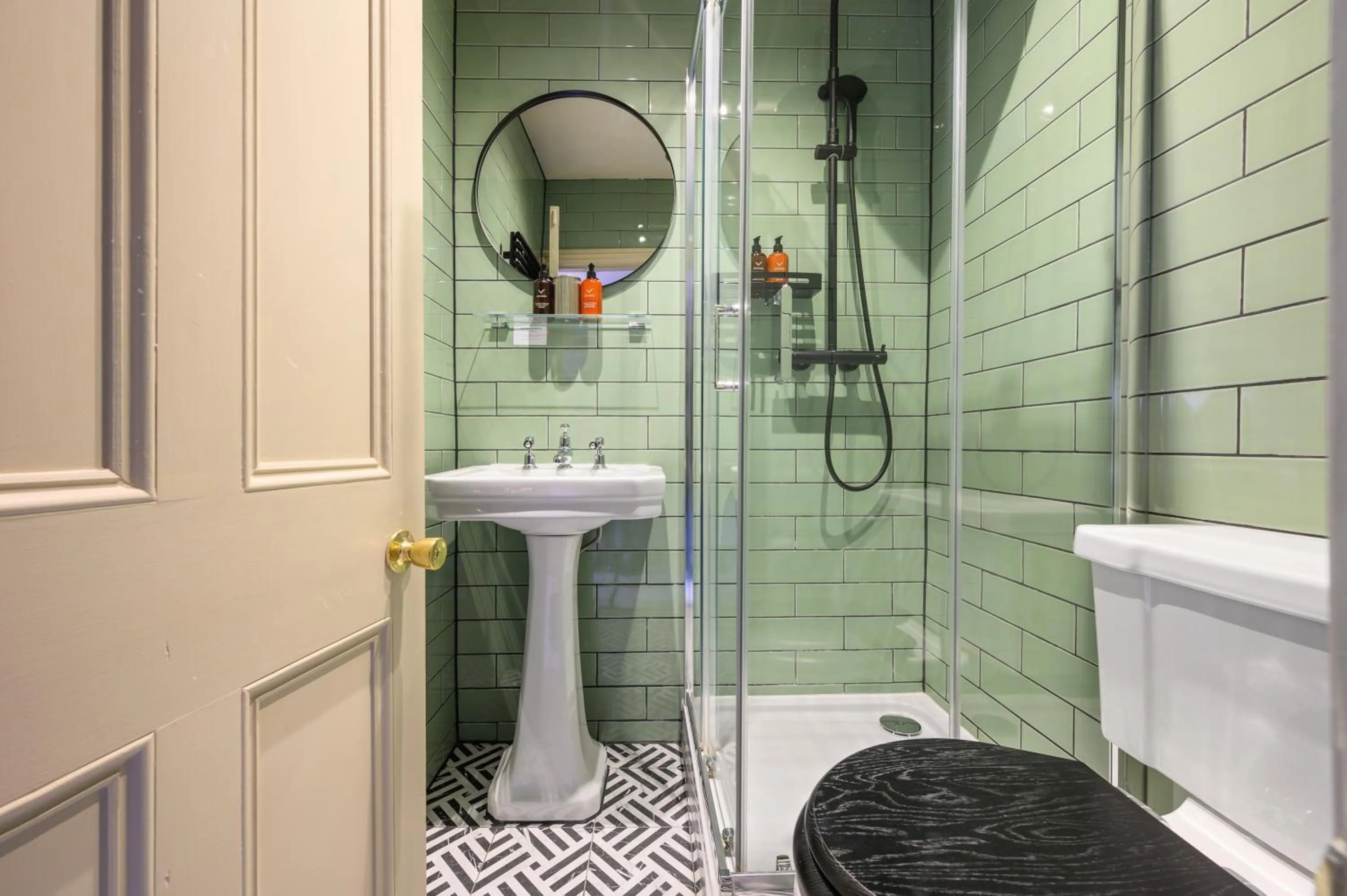 Shower in Clementine's Guest House