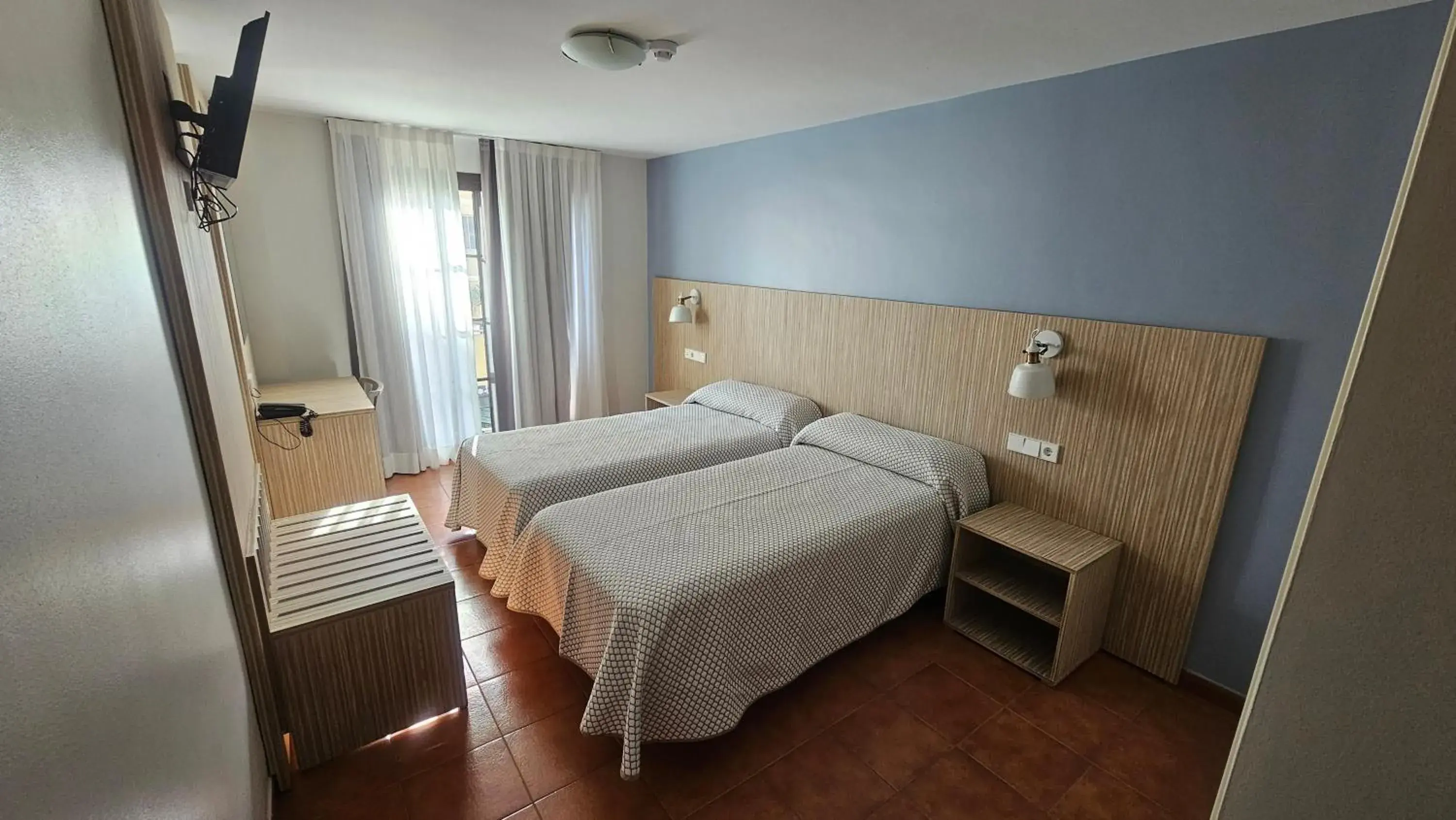 Twin Room in Hotel Galicia Twin Room in Hotel Galicia